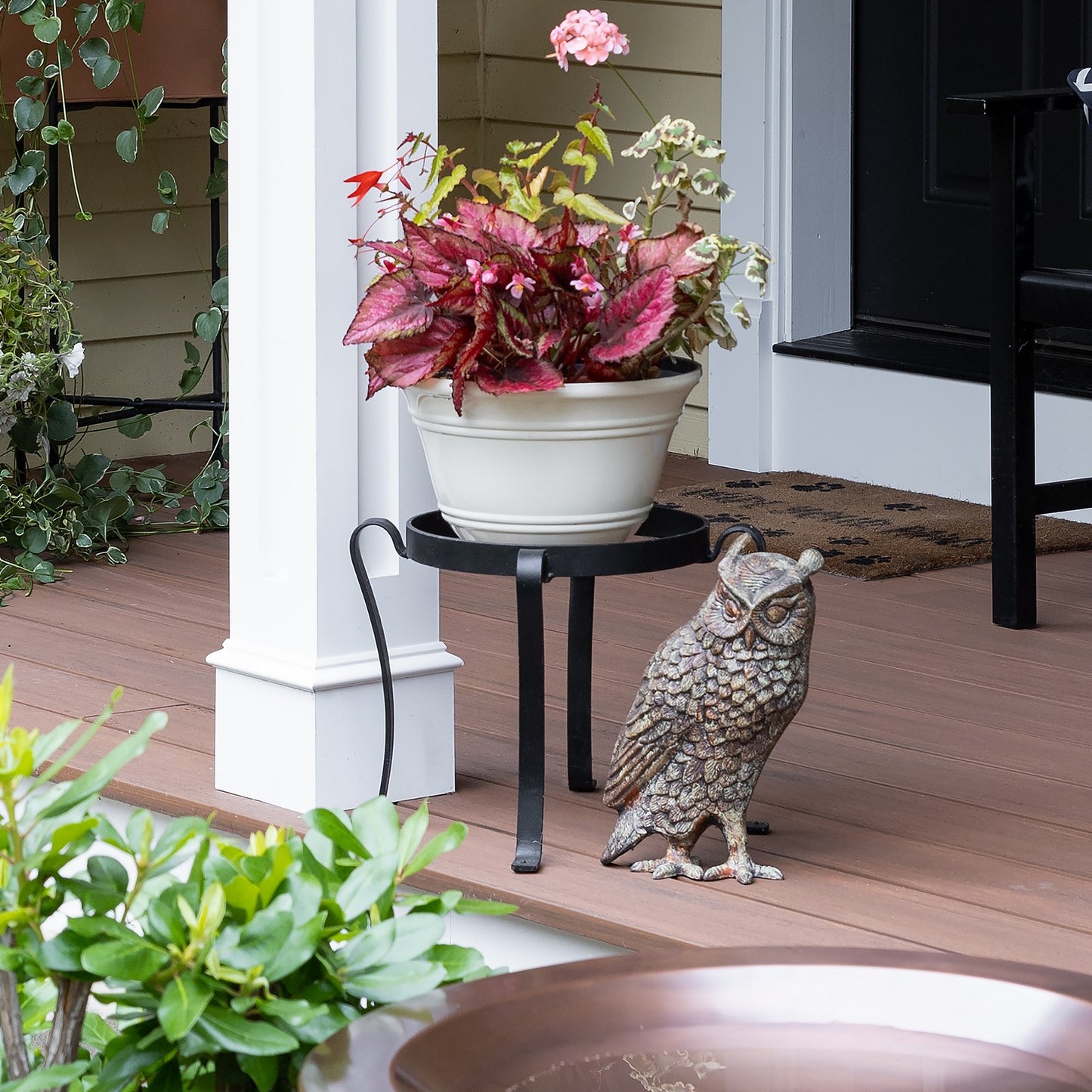 ACHLA Patio Flowerpot Stand II 11 3/4in Plant Stand | Traditional Wrought Iron Black Powder Coat | Outdoor Patio, Deck & Entryway Accent | Model FB-02