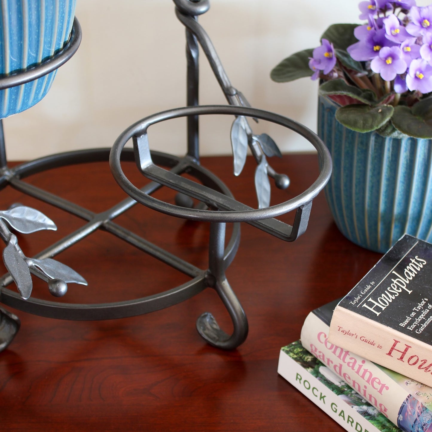 ACHLA Cascading Plant Stand 15in | Wrought Iron Graphite Powder Coat | Indoor & Outdoor Multi-Tier Display | 15 x 15 x 18 in | Model FC-05