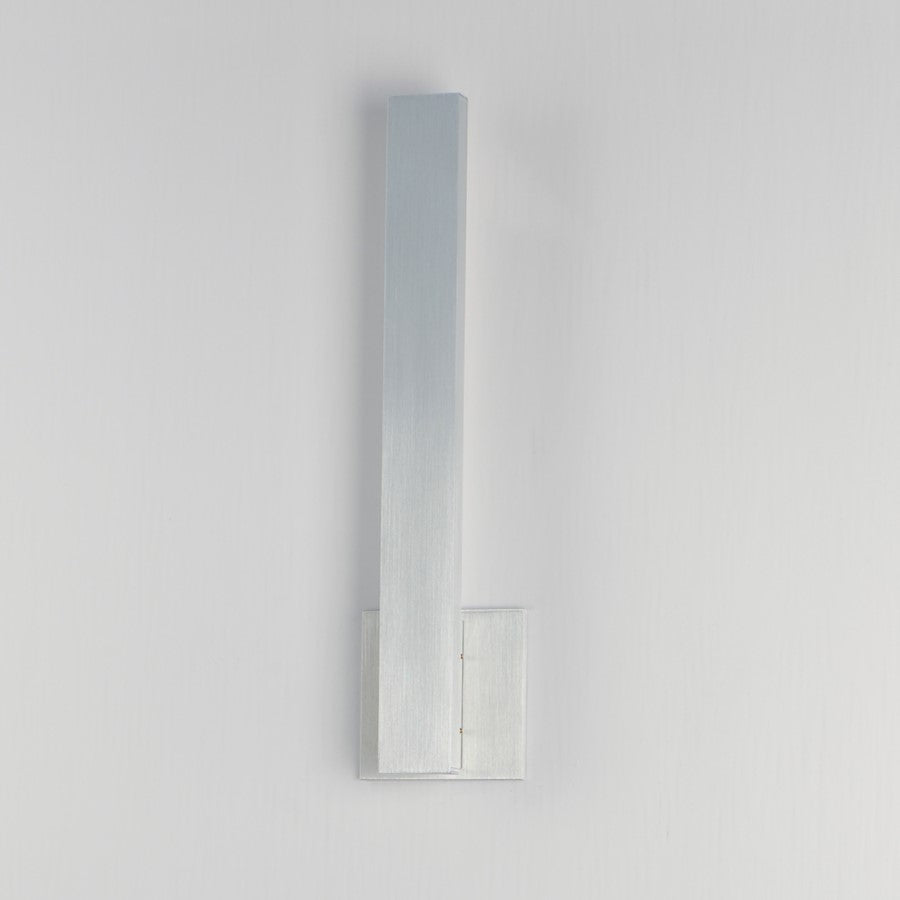 ET2 Lighting Alumilux 1Lt 5CCT 18" LED Outdoor Sconce, Aluminum