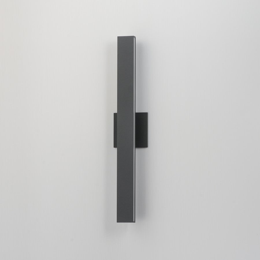 ET2 Lighting Alumilux SideLine 2Lt 24" LED Outdoor Sconce, Bronze