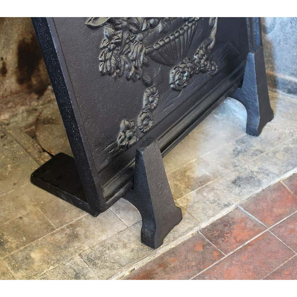 Minuteman International Fire Back Supports | Cast Iron Black Finish | Fireplace Hearth Accessory | 8.75 x 2.5 x 5.5 in | Model X670130