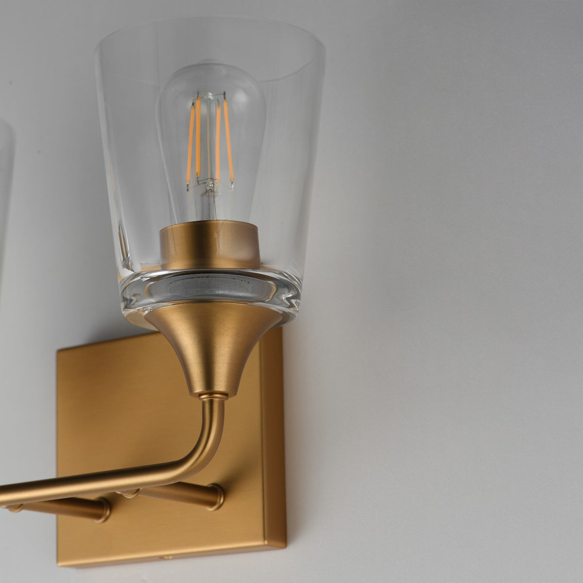 Maxim Lighting Hudson 2Lt 9.75" Bath Vanity, Aged Brass/Clear - 12882CLNAB