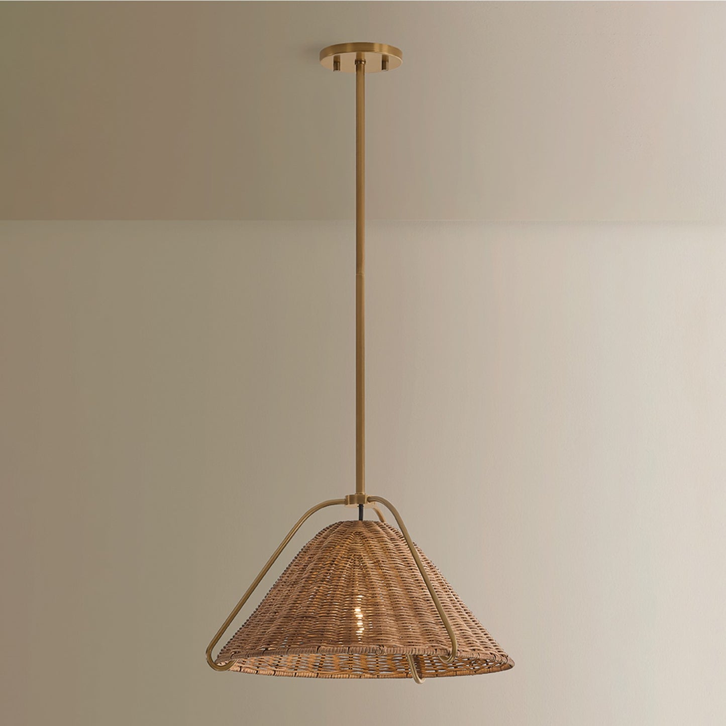 Troy Lighting Richard 1Lt 17"W Pendant, Patina Brass/Natural Rattan