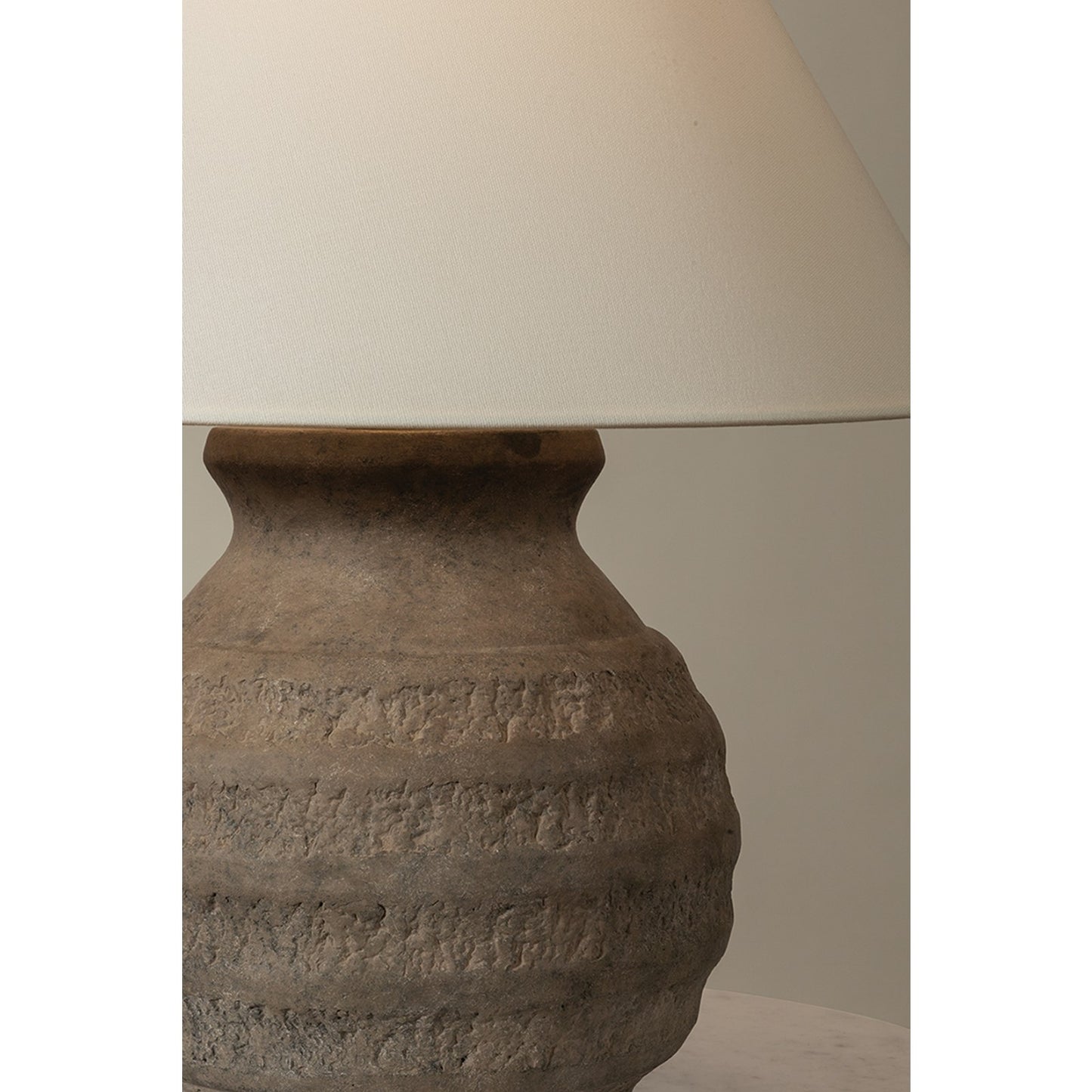 Troy Lighting Dorian 1Lt Table Lamp, Patina Brass/Off White Linen