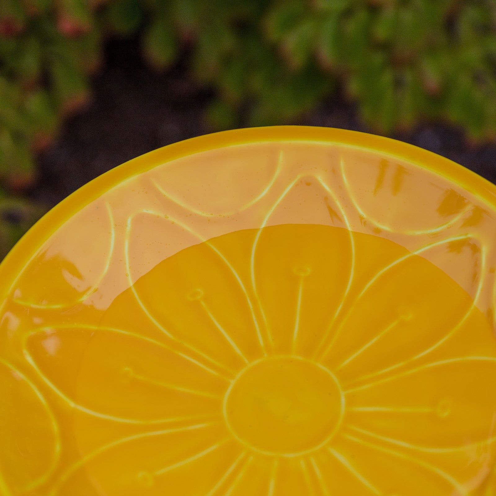 Achla Sunflower Lolly 12in Birdbath with Stake | Sunflower Yellow Glass Enamel on Brass and Wrought Iron | Garden & Patio Bird Bath | 12 | Model EBB-02Y-S