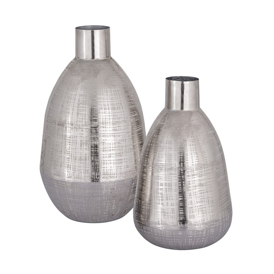 Atlas Lighting Bourne Small Vase | Transitional Polished Silver Metal | Console & Coffee Table Decor | 8.25 x 8.25 x 14.5 in | Model AC11116-01