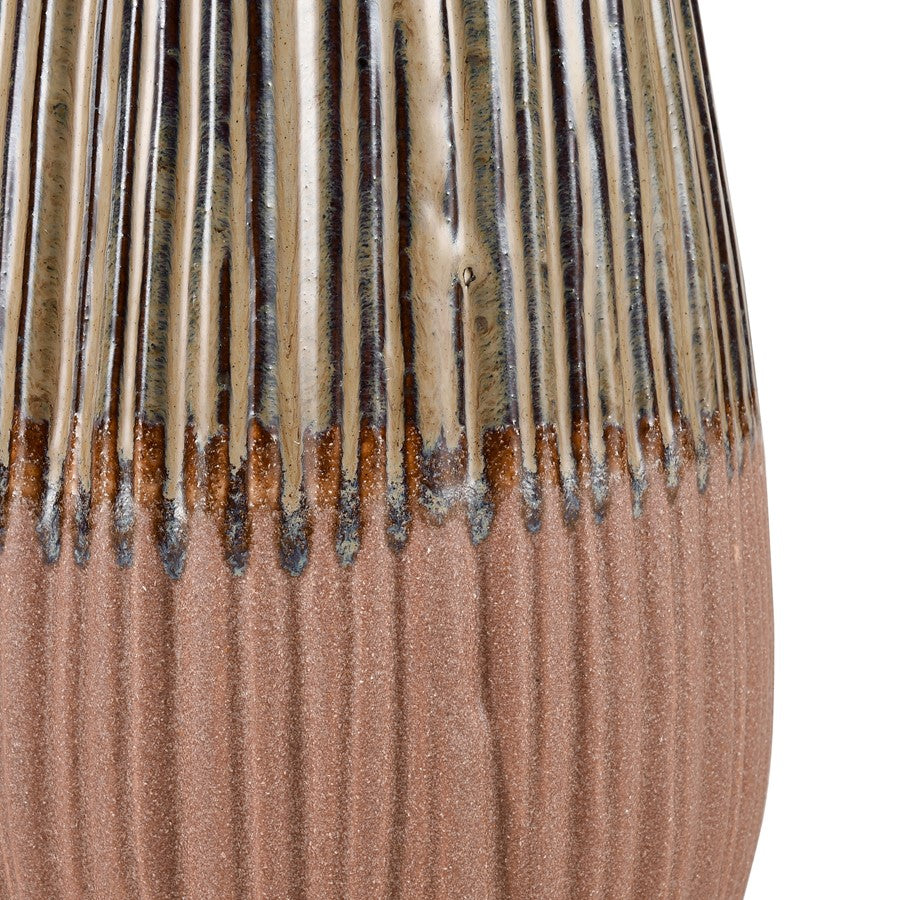 Atlas Lighting Cooper Small Vase | Transitional Champagne Gold Earthenware | Living Room & Entryway Decor | 5.5 x 5.5 x 10.75 in | Model AC11200-01