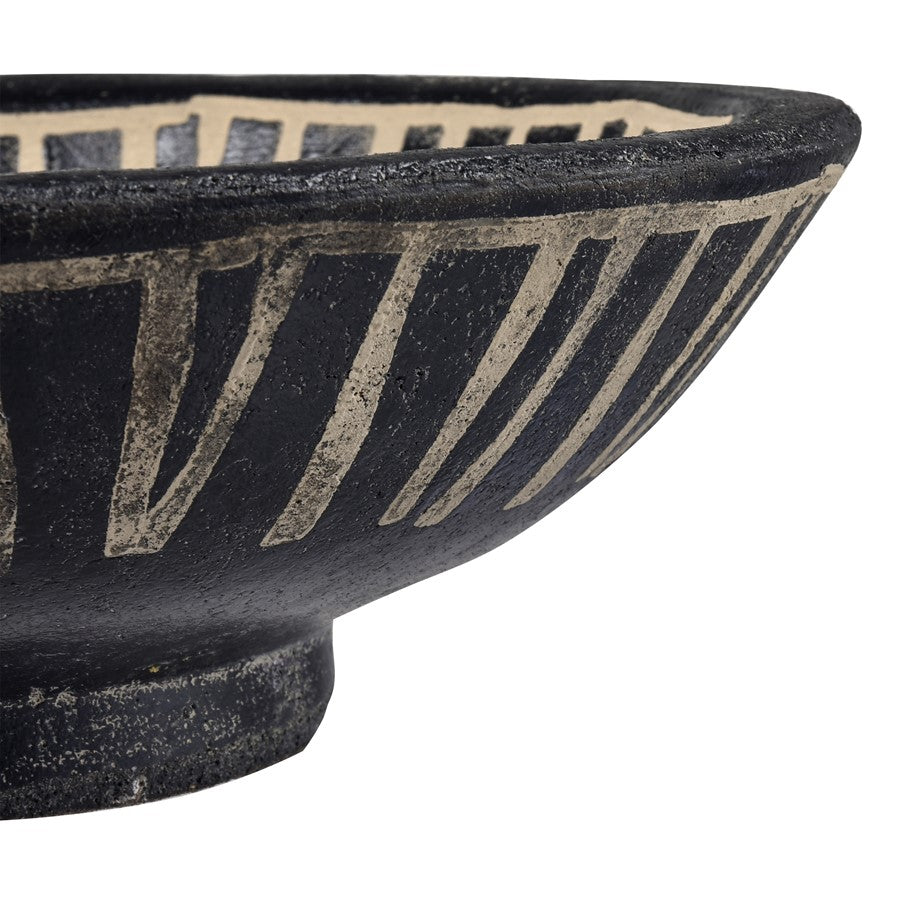 Atlas Lighting Eleni Plate Set of 2 | Black Earthenware with Tribal Etching | Transitional Decor for Table & Shelf | Model AC11287-01S
