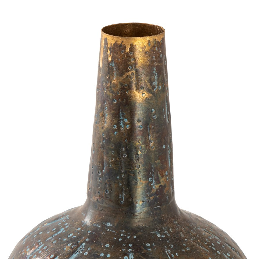 Atlas Lighting Fowler Large Vase | Patinated Brass Metal | Living Room & Entryway Decor | 6 x 6 x 18.5 in | Model AC11320-01