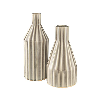 Atlas Lighting Galen Vase Short | Cream and Light Gray Earthenware | Living Room & Shelf Decor | 10.25in H | Model AC11327-01
