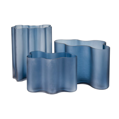 Atlas Lighting Glennon Small Vase | Modern Navy Matte Glass with Gloss Interior | Shelf & Table Decor | 9.5 x 5 x 6.75 in | Model AC11342-01