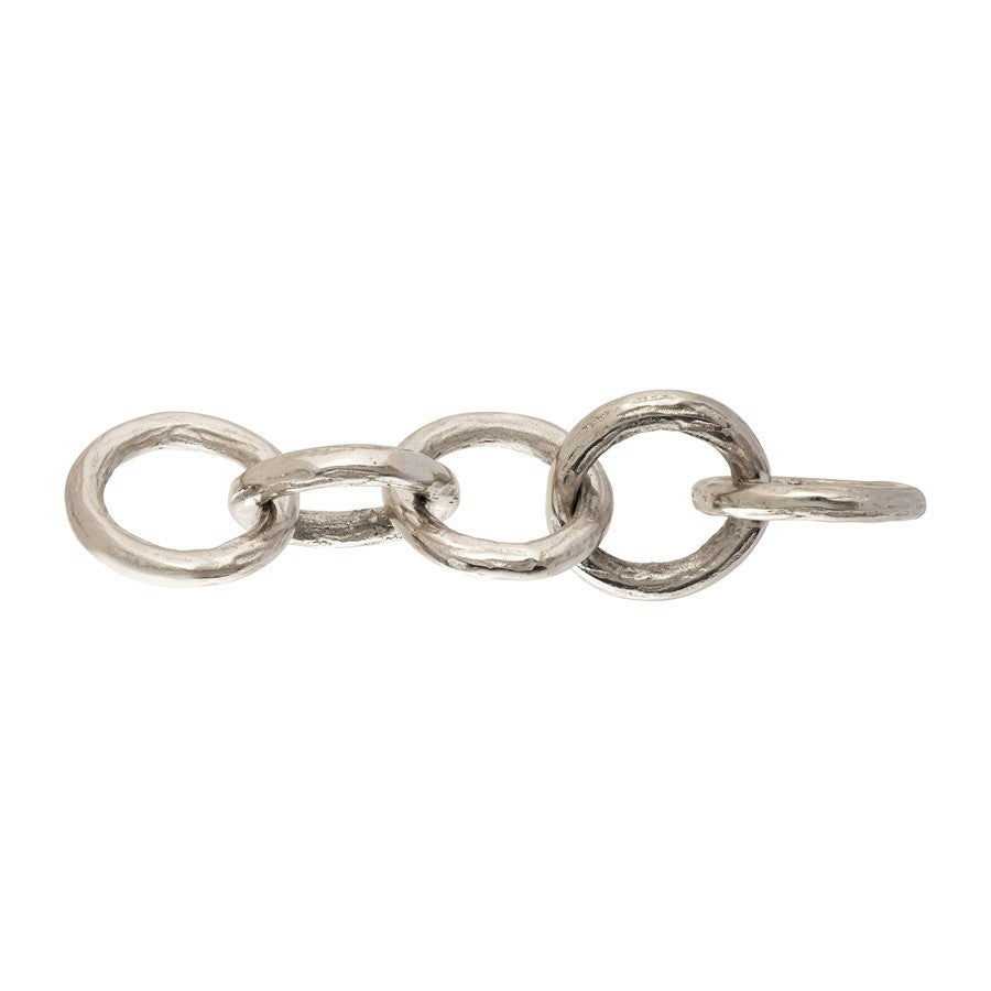 Atlas Lighting Loop Chain 19in Sculpture | Textured Silver Metal | Modern & Contemporary Decor | 19 x 5.5 x 3 in | Model AC11448-01