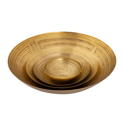 Atlas Lighting Maze Etched Centerpiece Bowl | Transitional Antique Brass Metal | Entryway & Dining Room Decor | 19 x 19 x 5 in | Model AC11470-01