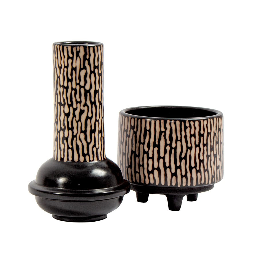 Atlas Lighting Ofelia Medium Vase | Transitional Black and Cream Earthenware | Living Room & Entryway Decor | 6 x 6 x 10 in | Model AC11510-01