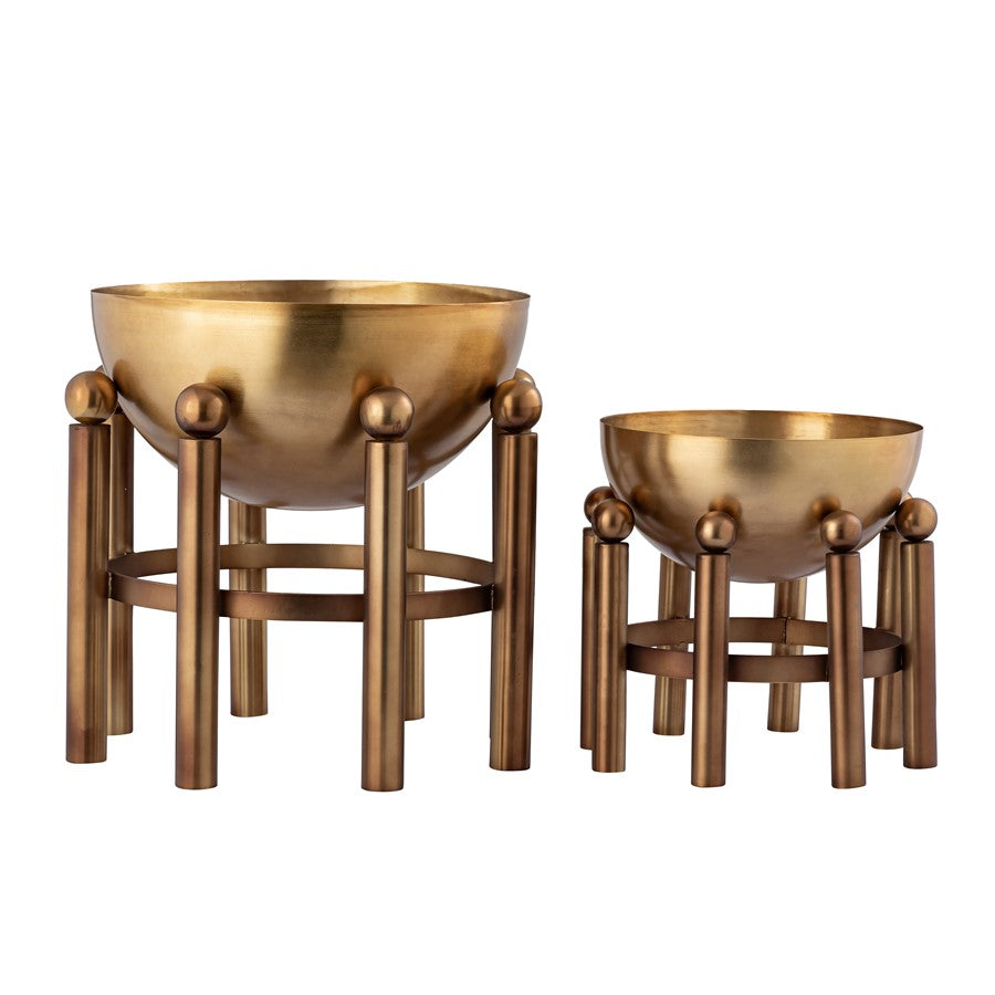 Atlas Lighting Piston Footed Large Planter 17in | Transitional Aged Brass Metal | Living Room & Entryway Decor | 18 x 18 x 17 in | Model AC11537-02