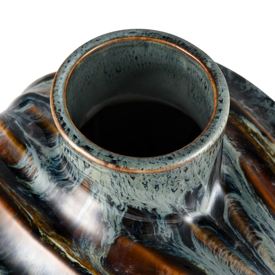 Atlas Lighting Kelly 11in Blue Reactive Earthenware Vase | Transitional Ridged Texture | Side Table & Console Accent | Model AC11705-01