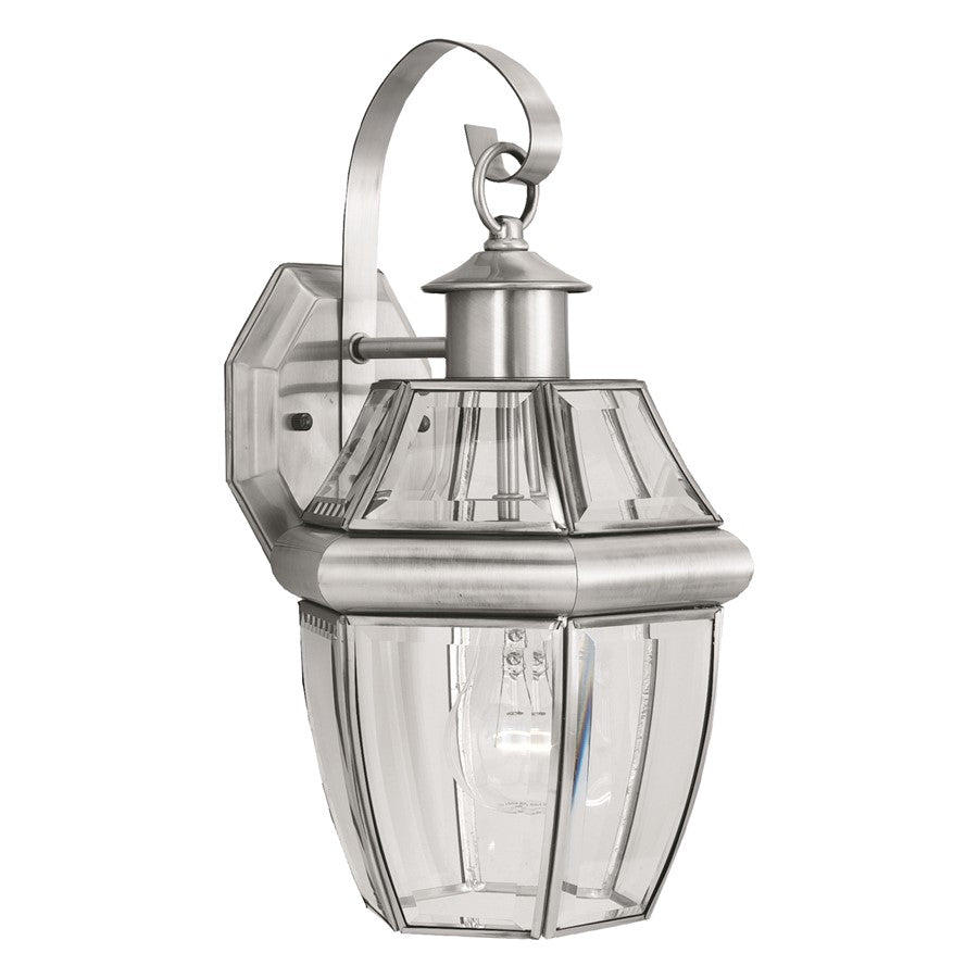 Atlas Lighting Heritage 15.75in 1-Light Outdoor Sconce | Traditional Brushed Nickel and Clear Glass | Entryway & Porch | Model OL11154-NK