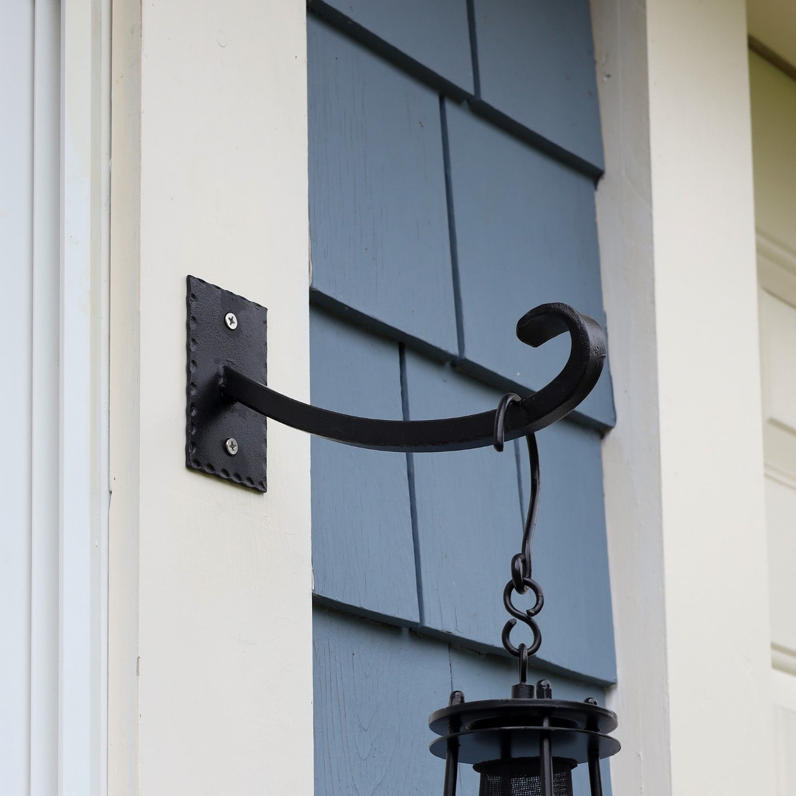 ACHLA Lodge UpCurled Bracket 2-Pack | Black Powdercoat Wrought Iron Wall Hooks | Mudroom & Entryway Coat & Hat Hooks | 7.75 in D | Model B-104-2