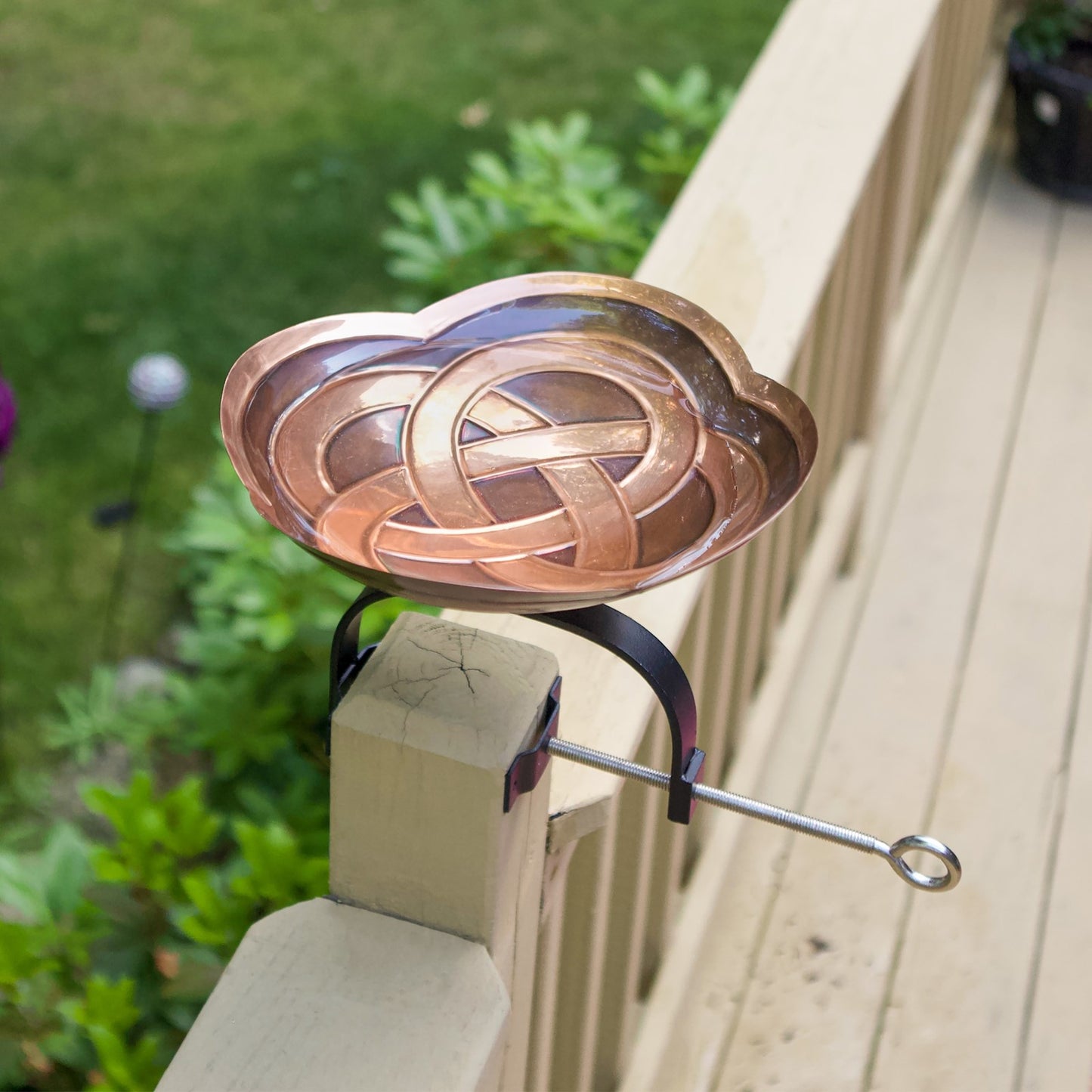 ACHLA Dara Knot Birdbath Over Rail Bracket | Celtic Love Knot Copper Bowl on Black Wrought Iron | Deck & Balcony Bird Bath | Model BB-11-OR2