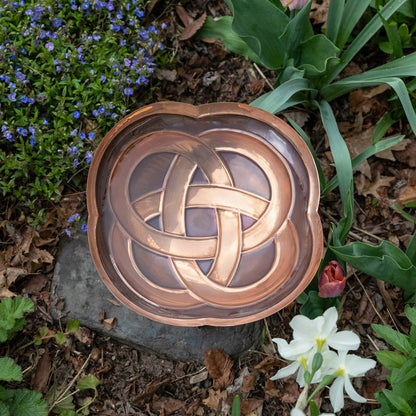 ACHLA Dara Knot Birdbath with Tripod Stand | Celtic Love Knot Copper-Plated Brass and Wrought Iron | Garden & Patio Bird Bath | Model BB-11-TR