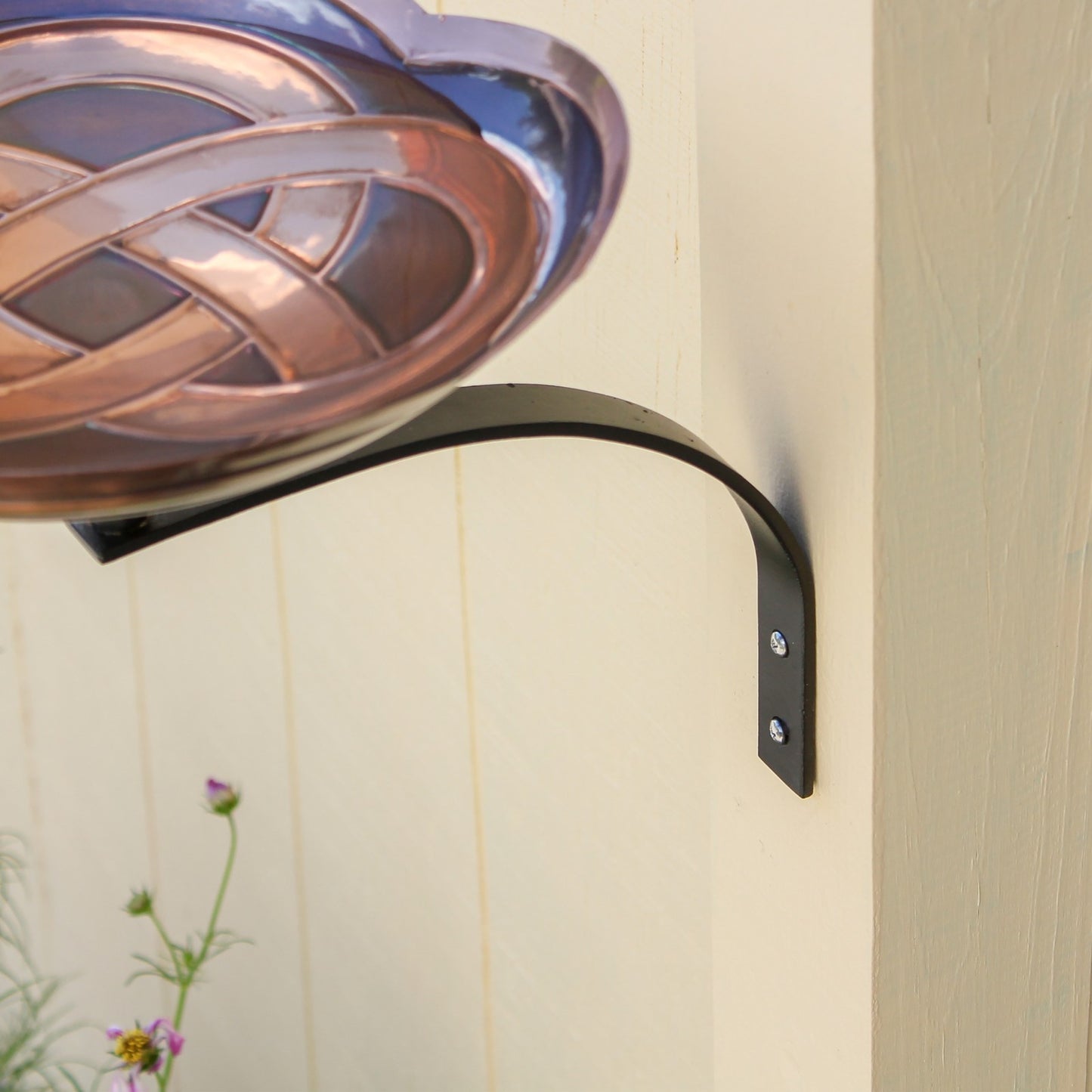 ACHLA Dara Knot Birdbath with Wall Bracket | Antique Copper Brass and Black Wrought Iron | Garden & Patio Bird Bath | 10 x 14 x 12 in | Model BB-11-WM