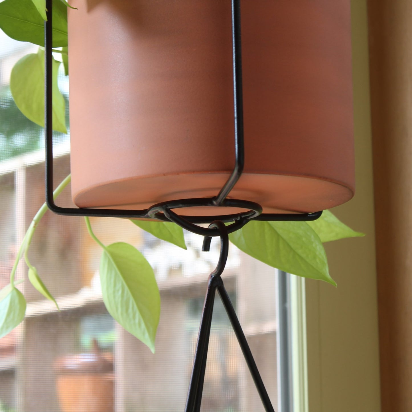 ACHLA Vera Hanging Planter | Burnt Sienna Galvanized Steel Pot with Black Wrought Iron Frame | Indoor & Outdoor Container Garden | Model BH-03-62BS
