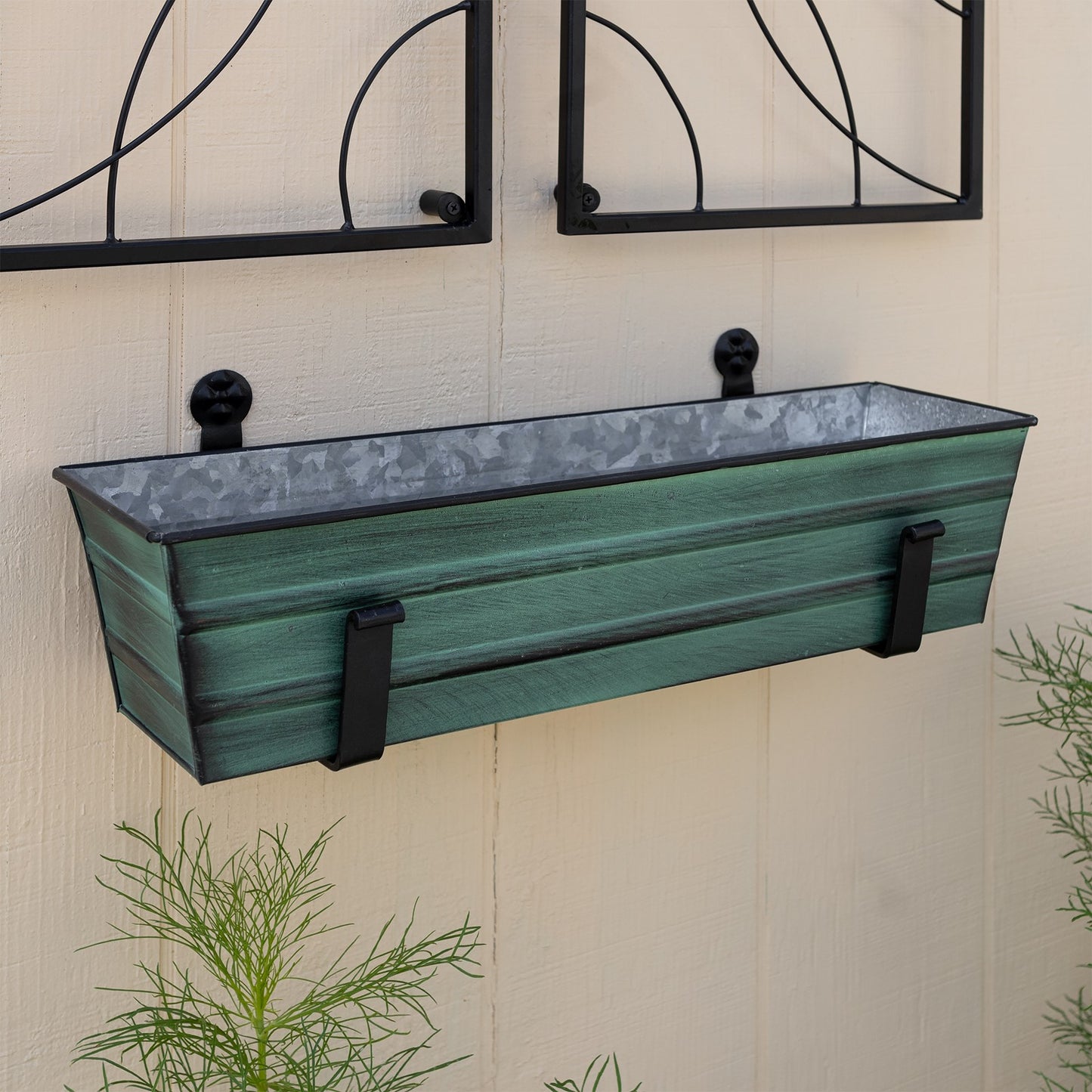 ACHLA Small Green Flower Box with Wall Brackets | Cape Cod White Galvanized Steel and Black Wrought Iron | Front Porch & Balcony | Model C08-WM