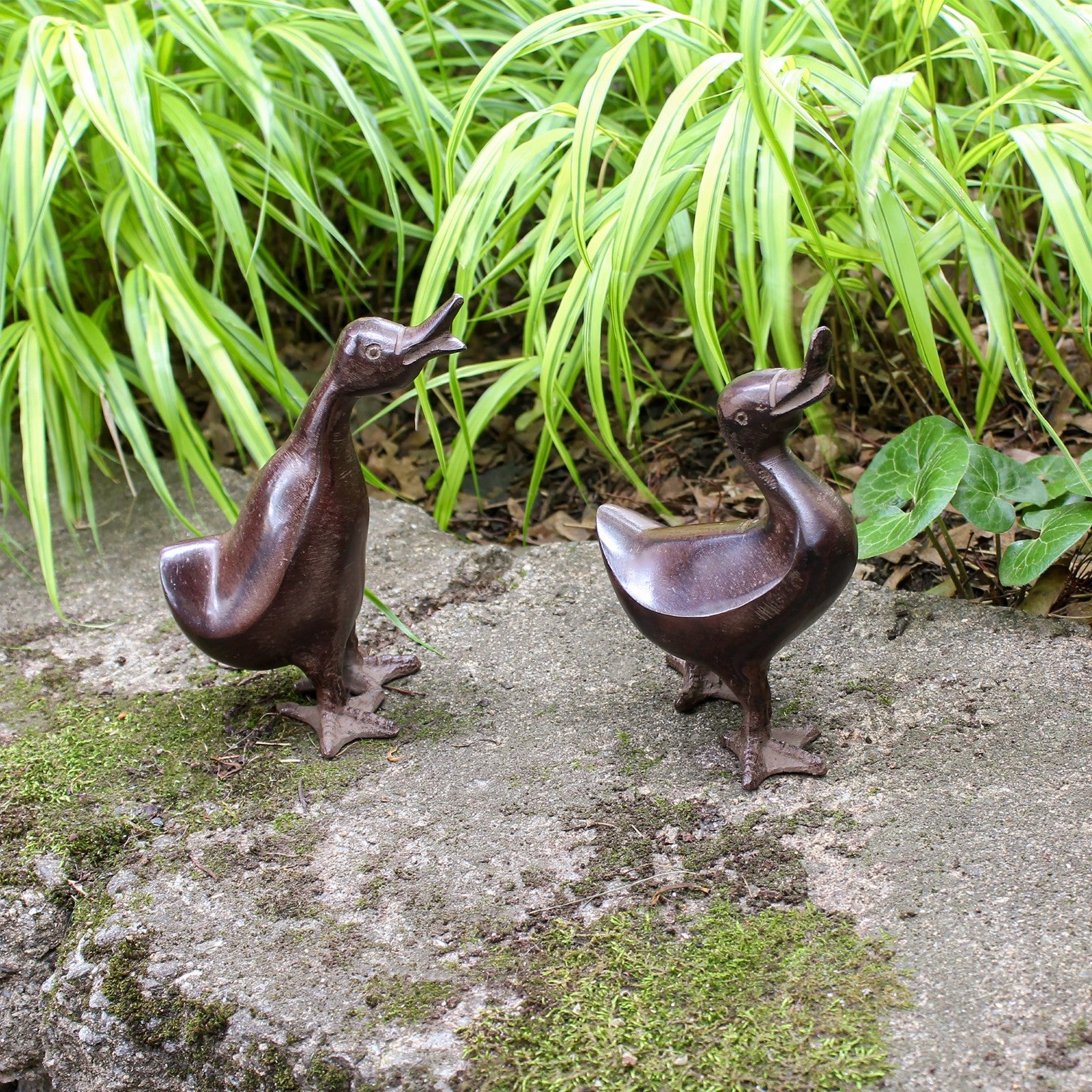 ACHLA Pair of Ducklings | Bronze Hand-Cast Aluminum Garden Ornament | Outdoor Patio & Garden Decor | 6-6.5 in H | Model E-11