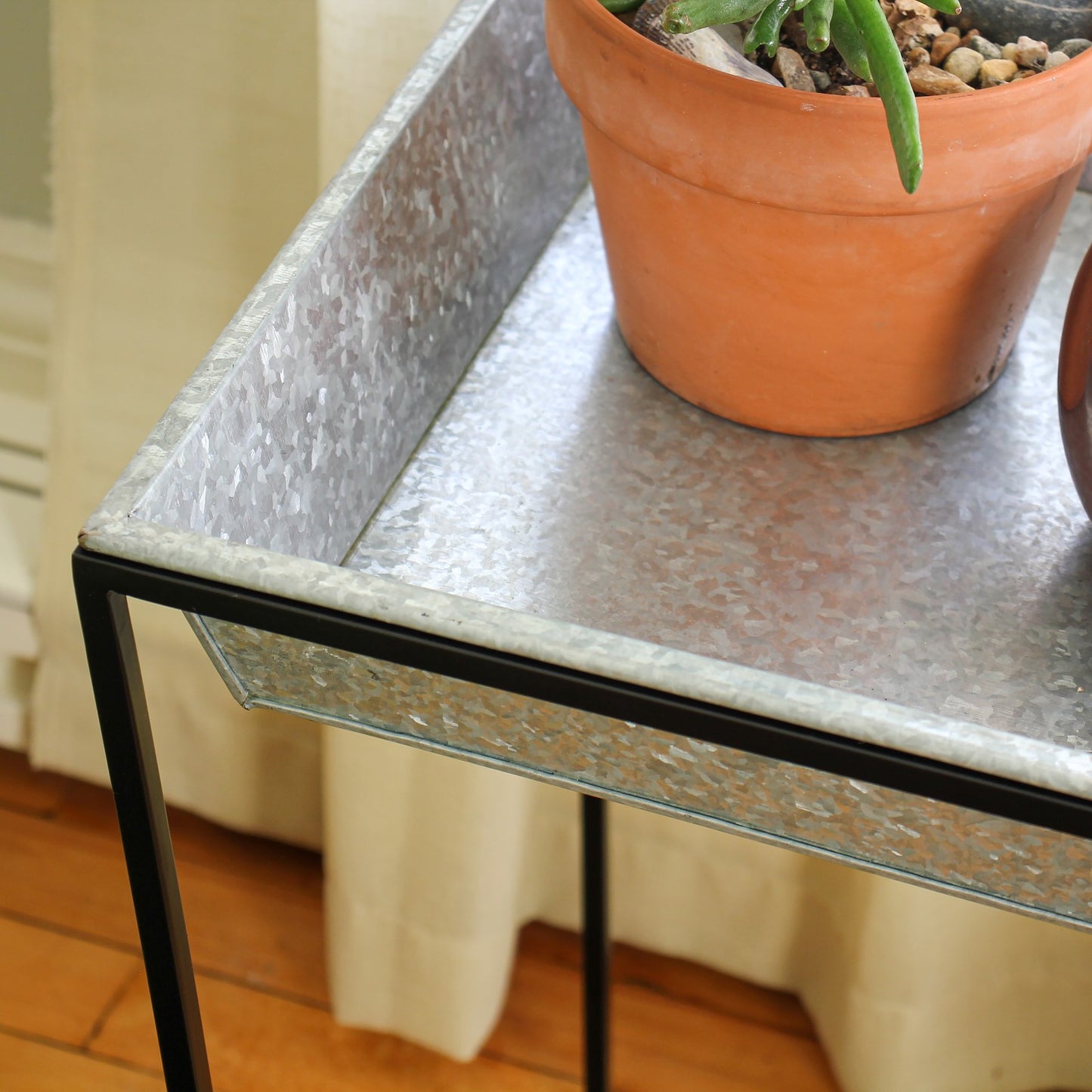 ACHLA Arne 22in Plant Stand with Galvanized Tray | Scandinavian Modern Black Wrought Iron and Silver Galvanized Steel | Indoor & | Model FB-46G3