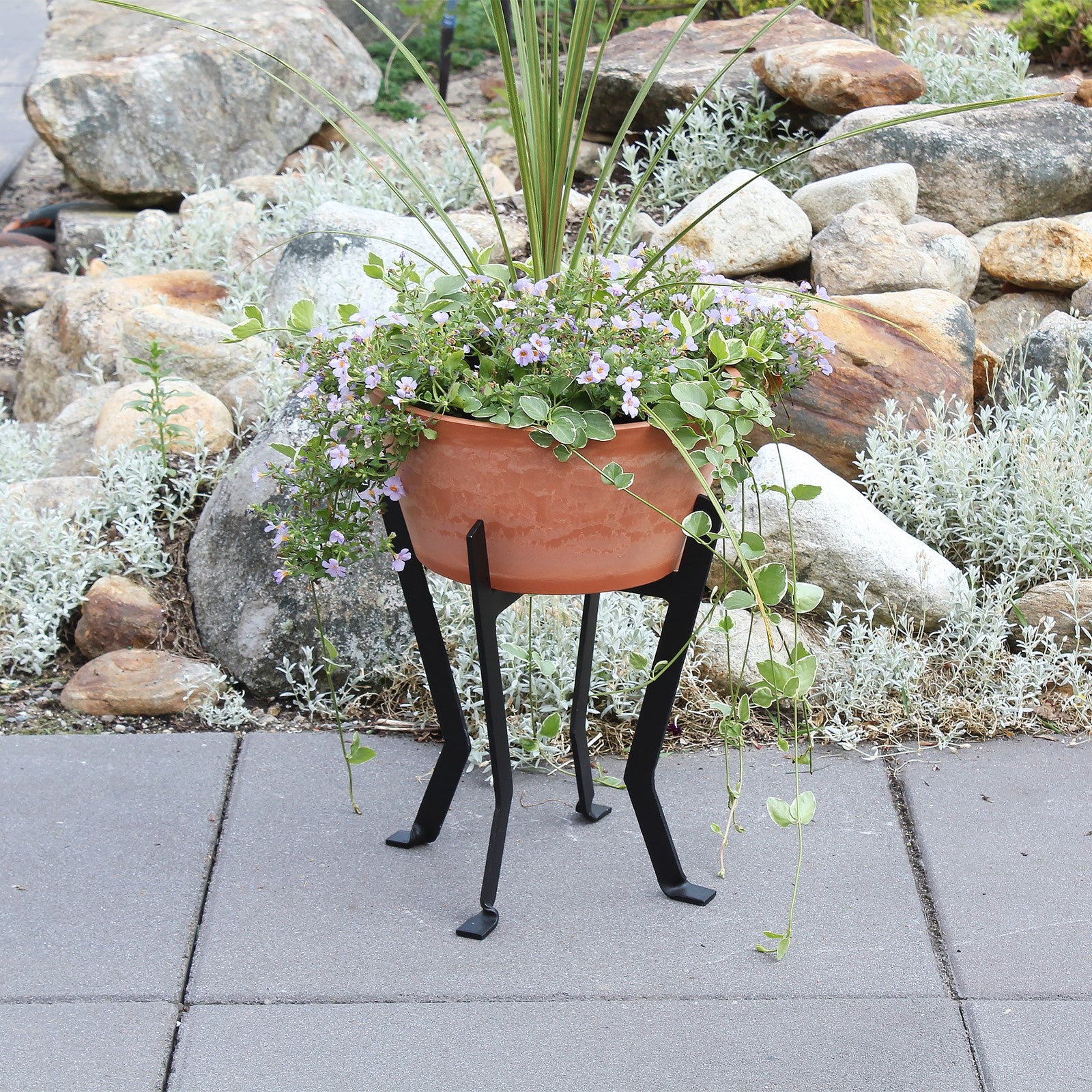 ACHLA Denise II 14in Plant Stand | Black Wrought Iron | Patio & Sunroom Plant Display | 14 x 14 x 14 in | Model FB-58