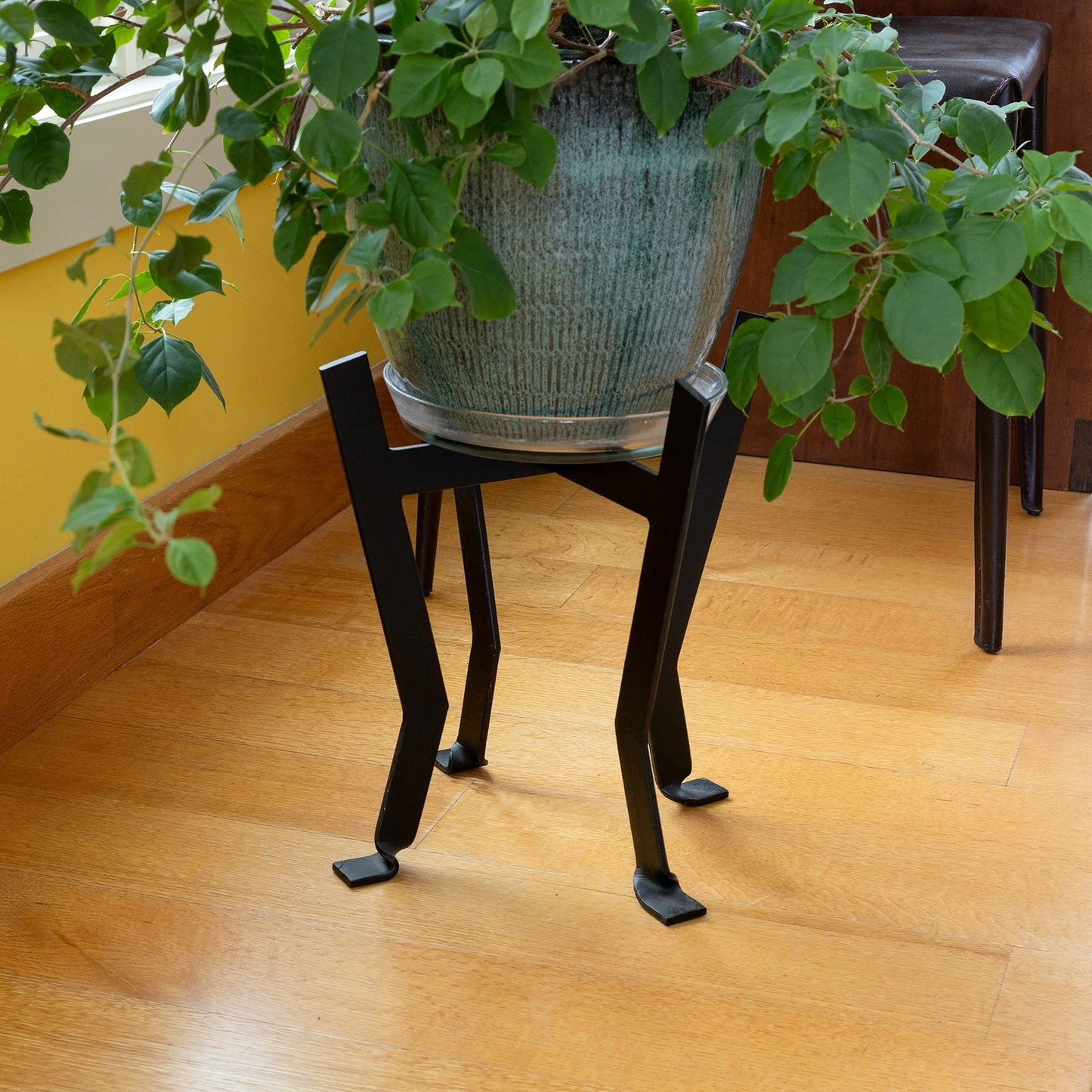 ACHLA Denise II 14in Plant Stand | Black Wrought Iron | Patio & Sunroom Plant Display | 14 x 14 x 14 in | Model FB-58
