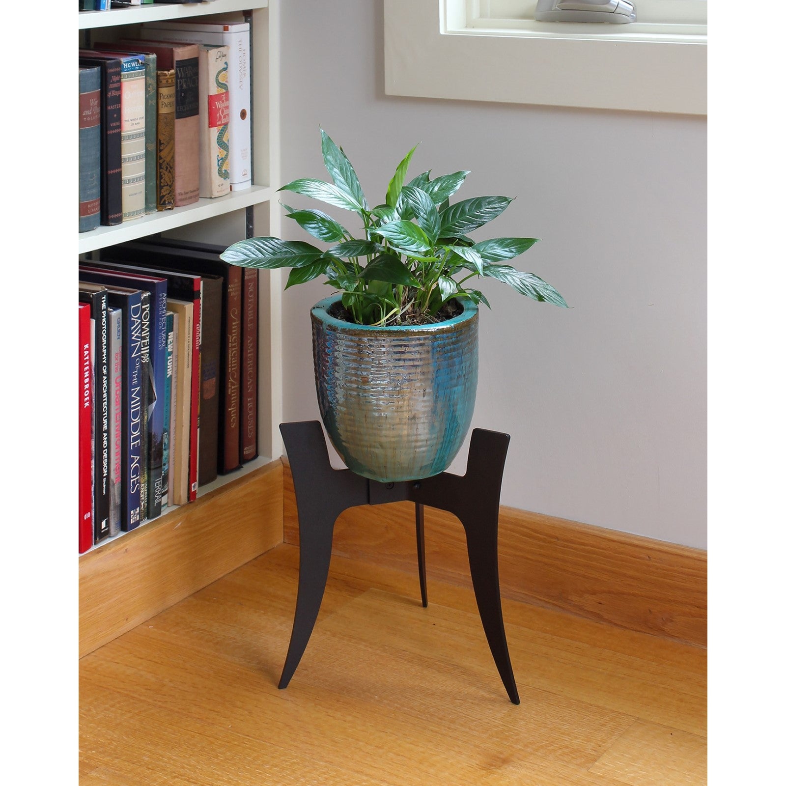 ACHLA Ibex I Plant Stand | Black Powdercoat Wrought Iron | Indoor & Outdoor Planter Pedestal | 10 x 10 x 12 in | Model FB-71