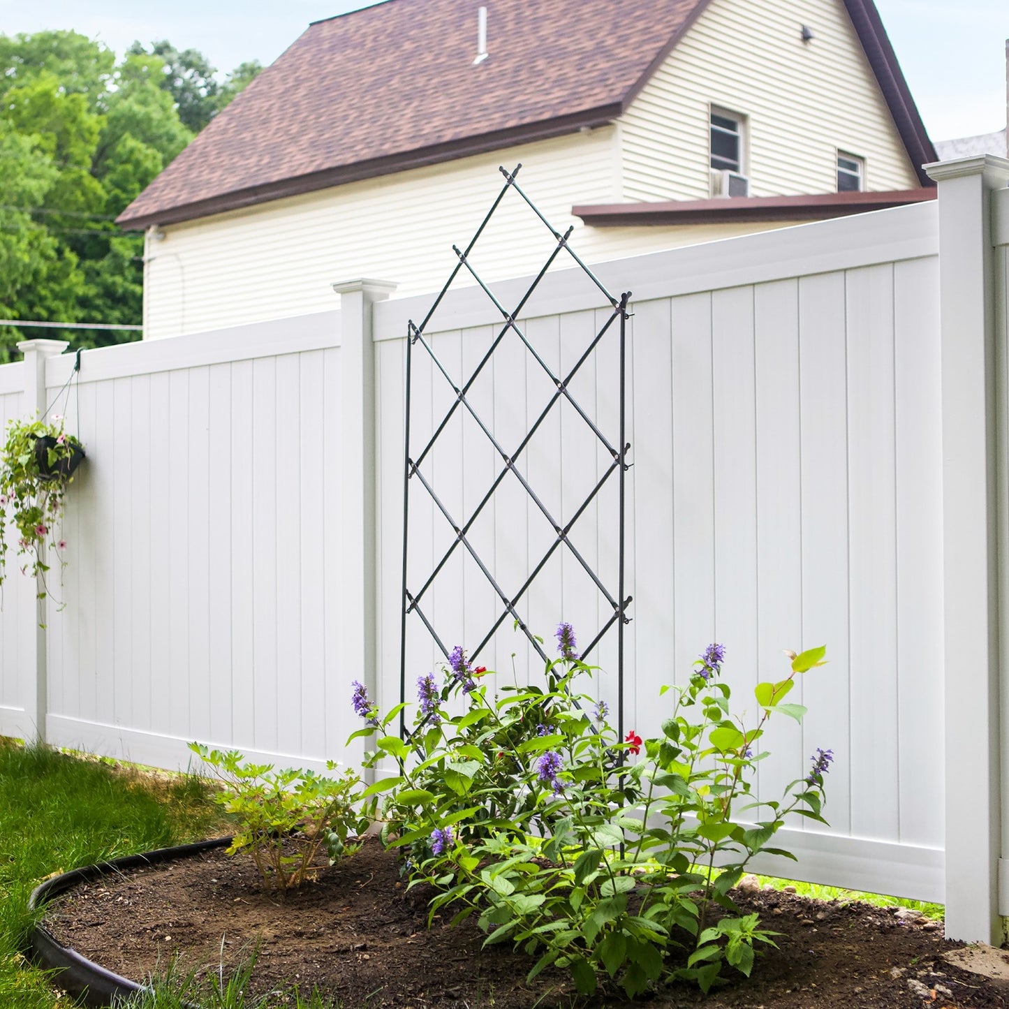 ACHLA Lattice Trellis 36in W x 95in H Free Standing | Graphite Powder Coated Iron | Outdoor Privacy Screen & Garden Support | Model FT-30