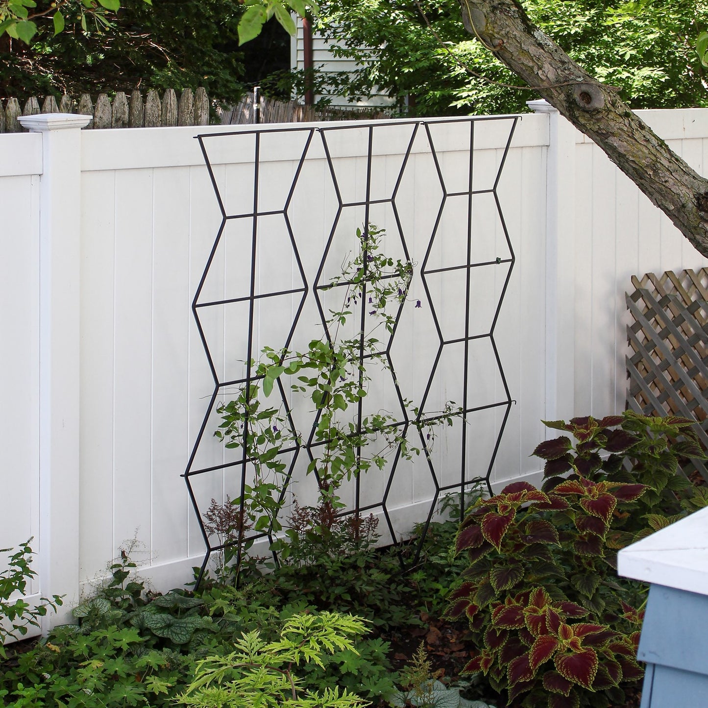 ACHLA Zigzag Screen Trellis 79.5in Wide | Modern Black Wrought Iron | Patio & Garden Green Screen | 79.5 x 26.5 x 84 in | Model FT-60