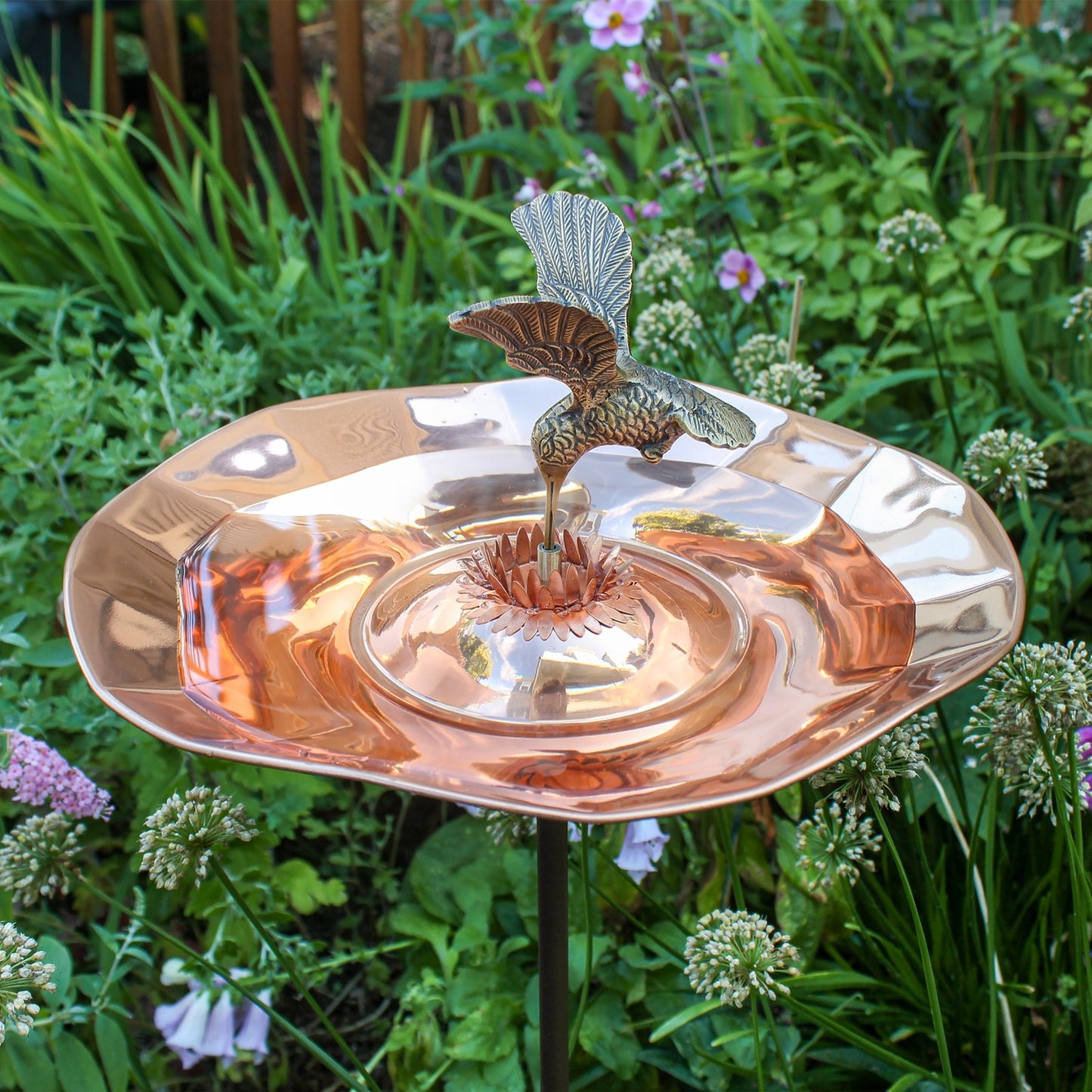 ACHLA Hummingbird Birdbath with Stand | Polished Brass and Copper | Garden & Patio Accent | 13.25 x 13.25 x 7 in | Model HBBB-01-S