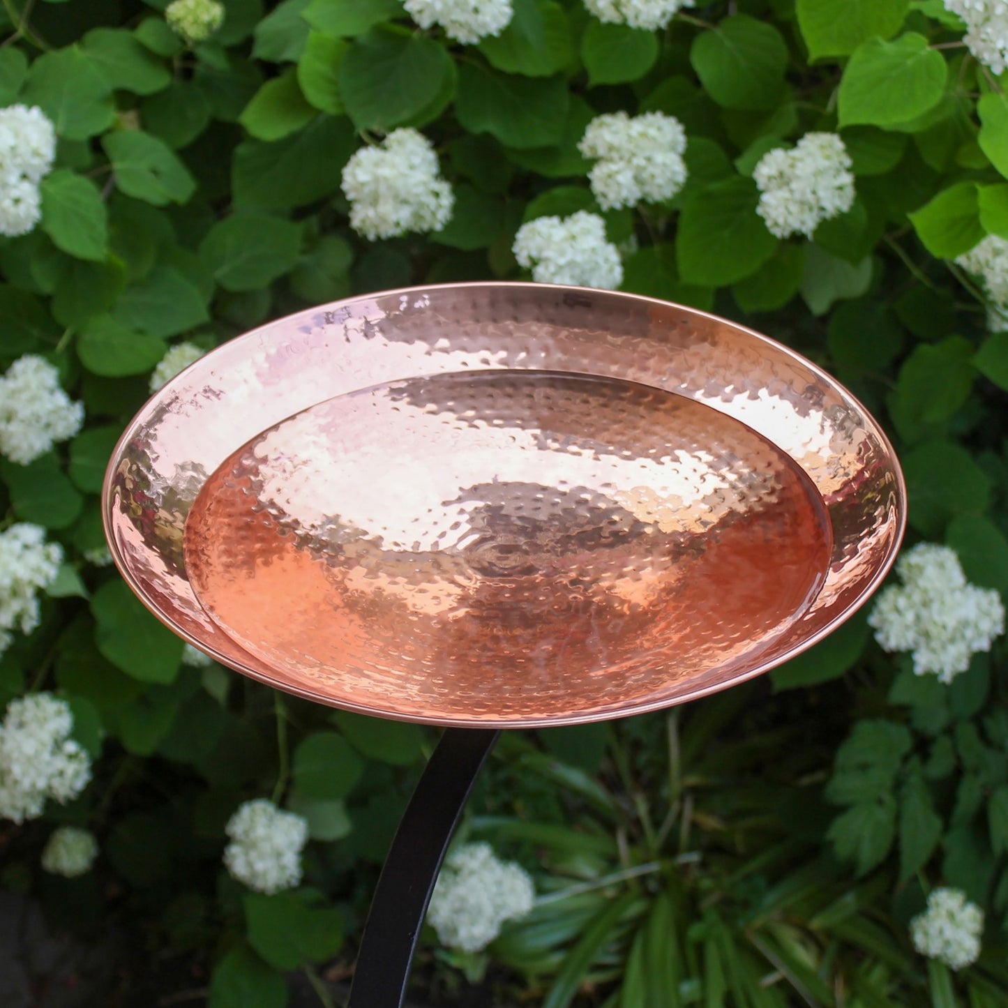 ACHLA Birdbath with Rail Mount Bracket | Hammered Copper Bowl on Black Wrought Iron | Porch, Balcony & Deck Bird Bath | Model PCB-01-RM