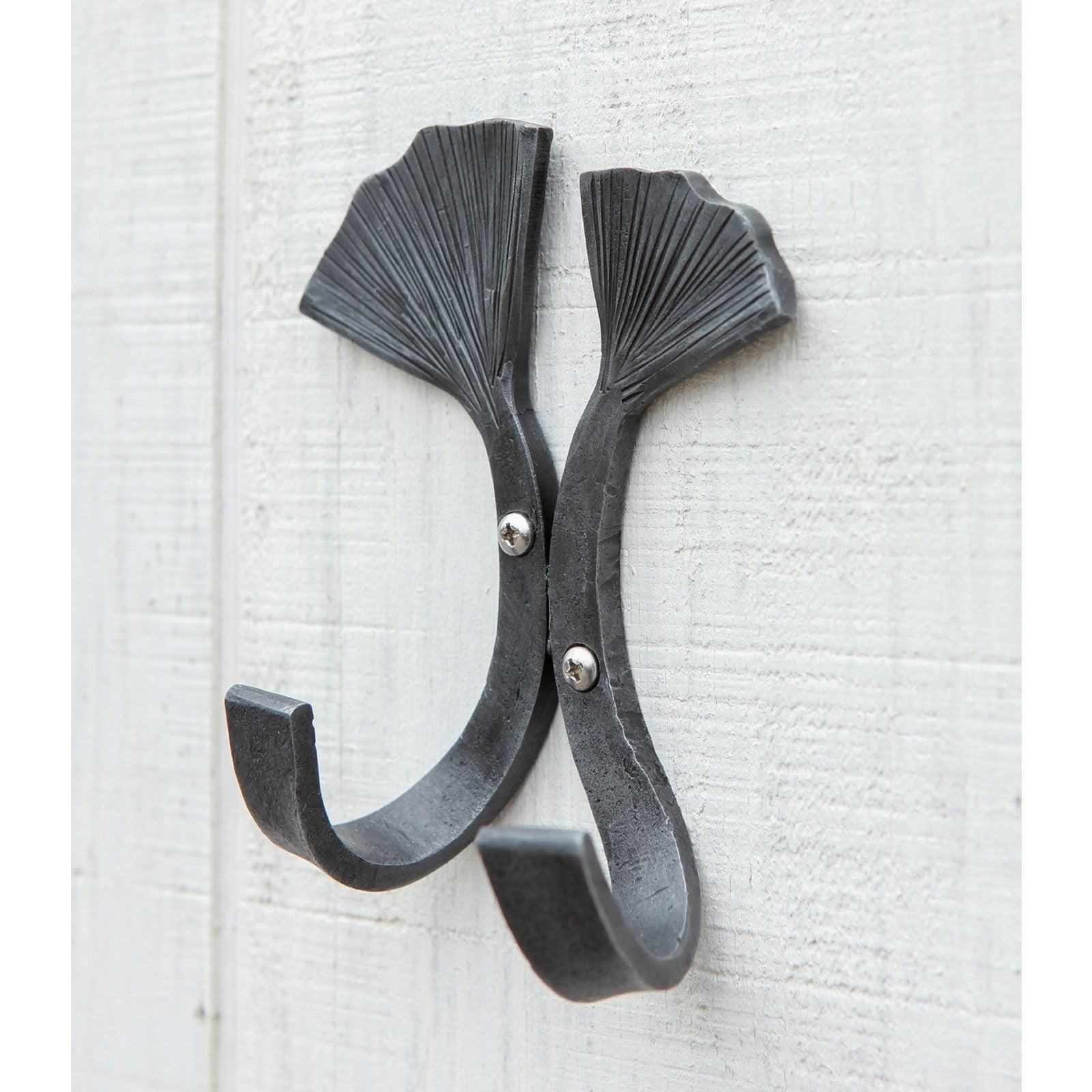 ACHLA Double Ginkgo Leaf Hook | Wrought Iron Black Powdercoat | Entryway & Mudroom Coat & Towel Organizer | 6.5 x 4.5 x 2.75 in | Model SSH-21
