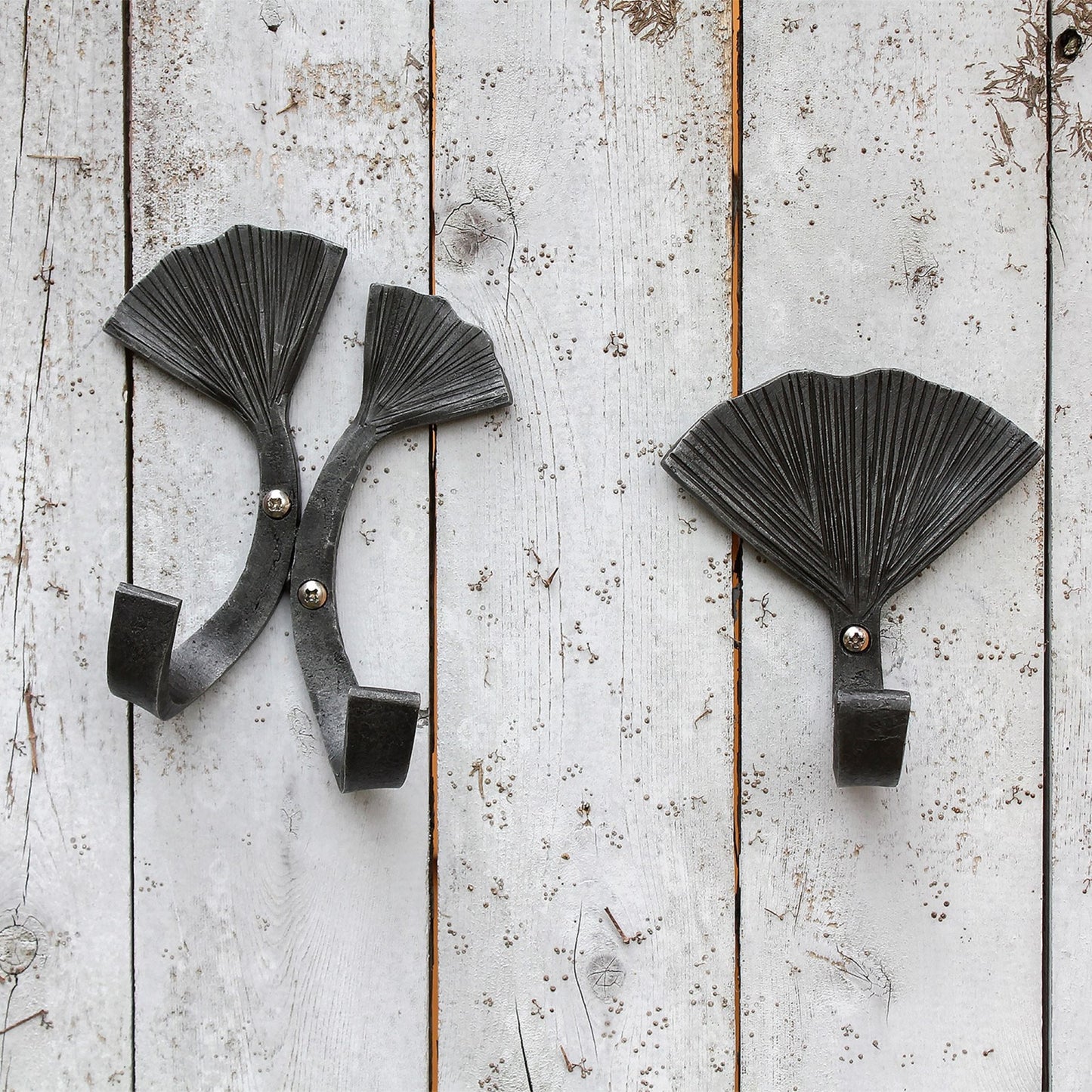 ACHLA Double Ginkgo Leaf Hook | Wrought Iron Black Powdercoat | Entryway & Mudroom Coat & Towel Organizer | 6.5 x 4.5 x 2.75 in | Model SSH-21