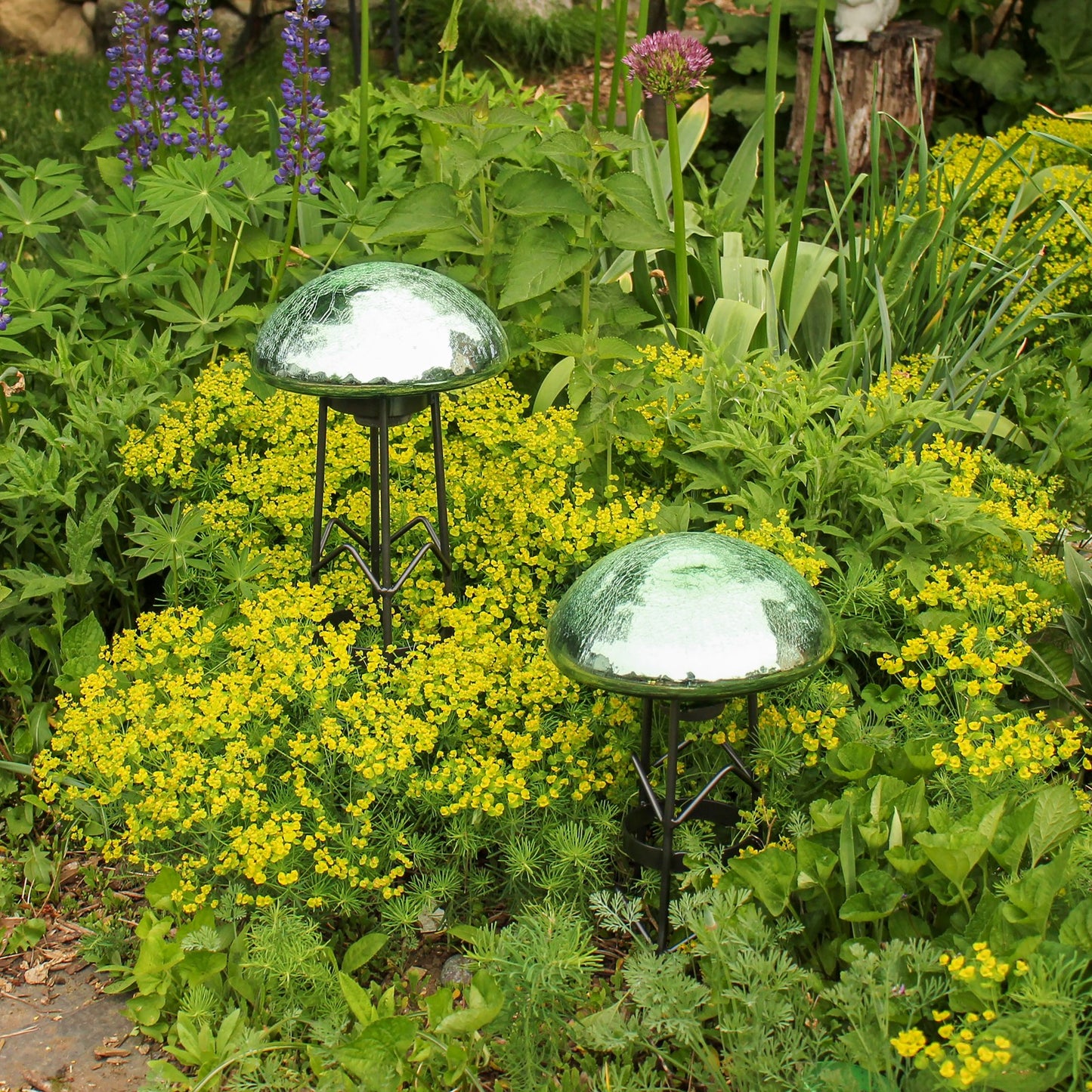 ACHLA Toad Stool Light Green Crackle Glass Garden Ornament | Hand-Blown Crackled Glass | Patio & Garden Accent | 9 x 9 x 5.5 in | Model TS-LG-C