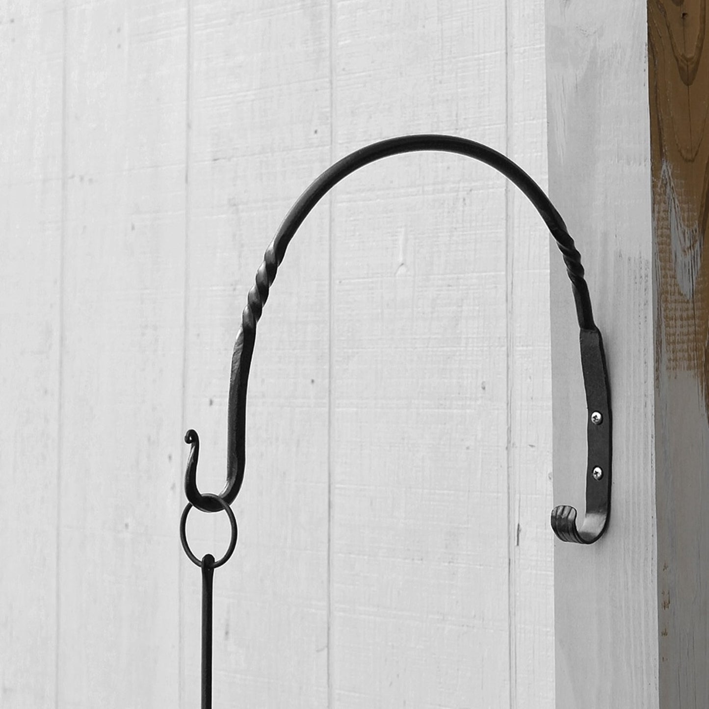 ACHLA Arc 18in Wall Bracket 2-Pack | Traditional Wrought Iron Black Powdercoat | Outdoor Planter & Bird Feeder Hanger | Model WB-04-2