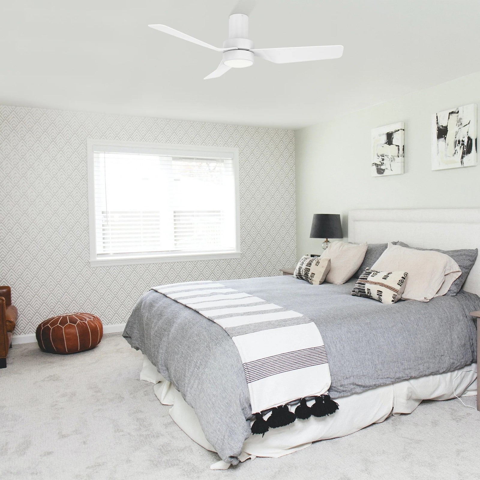 Carro Porter 44in 3-Blade Flush Smart Ceiling Fan | Modern White ABS | Living Room & Bedroom | 44 x 44 x 11.7 in | Model SFR443N2-L11-W1-1-FM