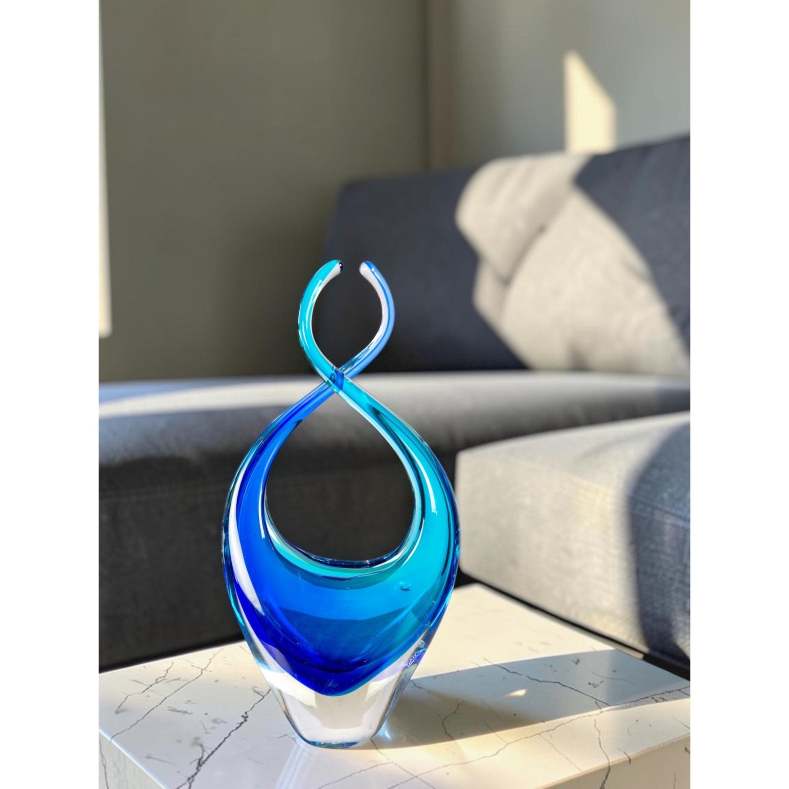 Dale Tiffany Azure Embrace Handcrafted Art Glass Sculpture | Open Curved Silhouette, Brilliant Azure Blue | Living Room & Coastal Decor | Model AS26043
