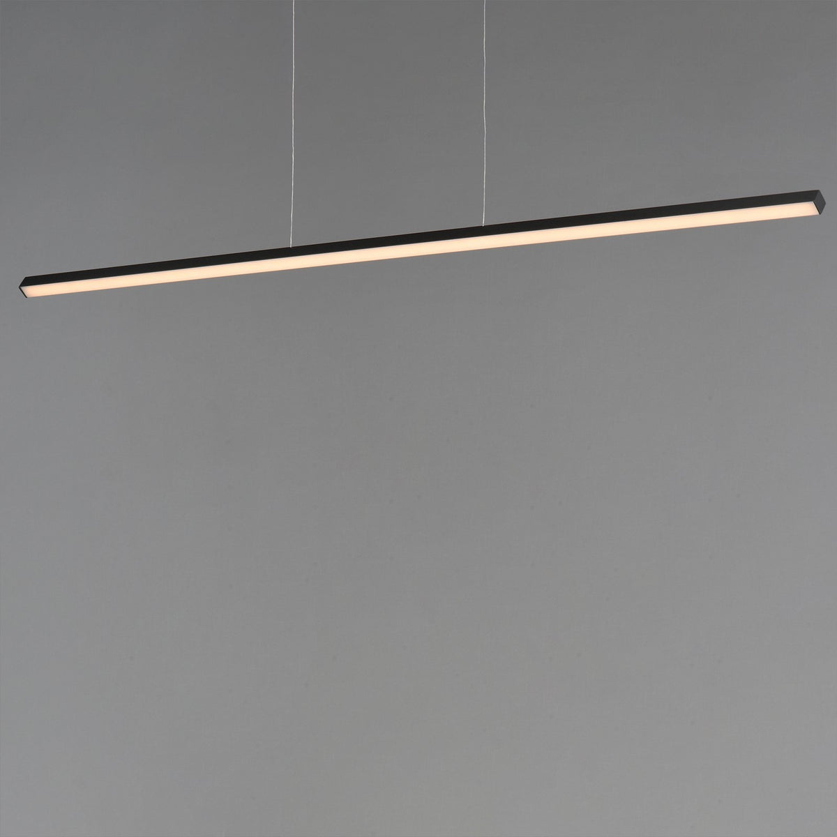 ET2 Hover 60in 1-Light Linear Pendant | Modern Matte Black and White Acrylic | Kitchen Island & Dining Room | 60 x 1.5 x 1.5 in | Model E21370-BK