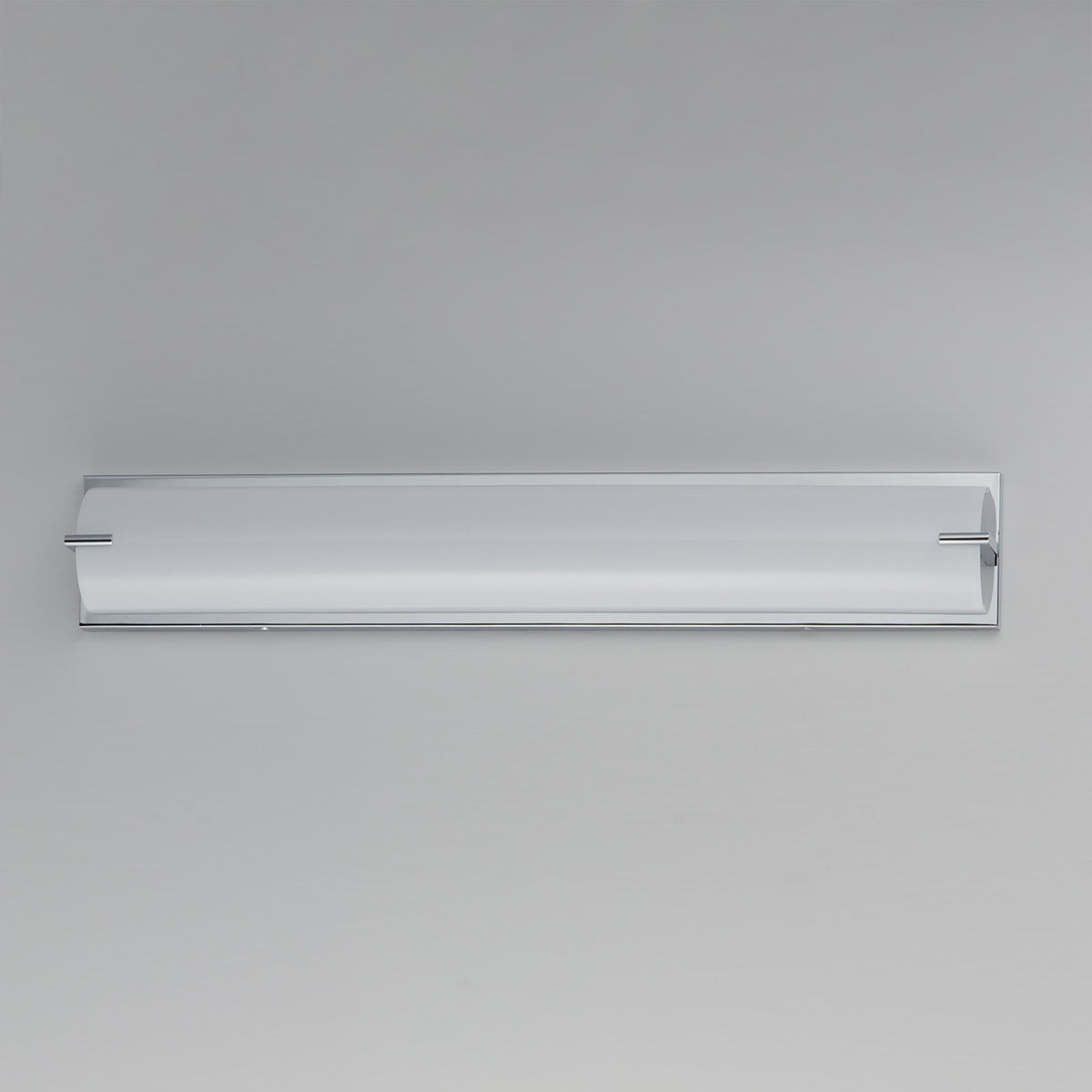 ET2 Alto 30in 1-Light LED Bath Sconce | Modern Polished Chrome and White Acrylic | Bathroom Vanity & Powder Room | 5 x 30 in, 5CCT | Model E23453-PC