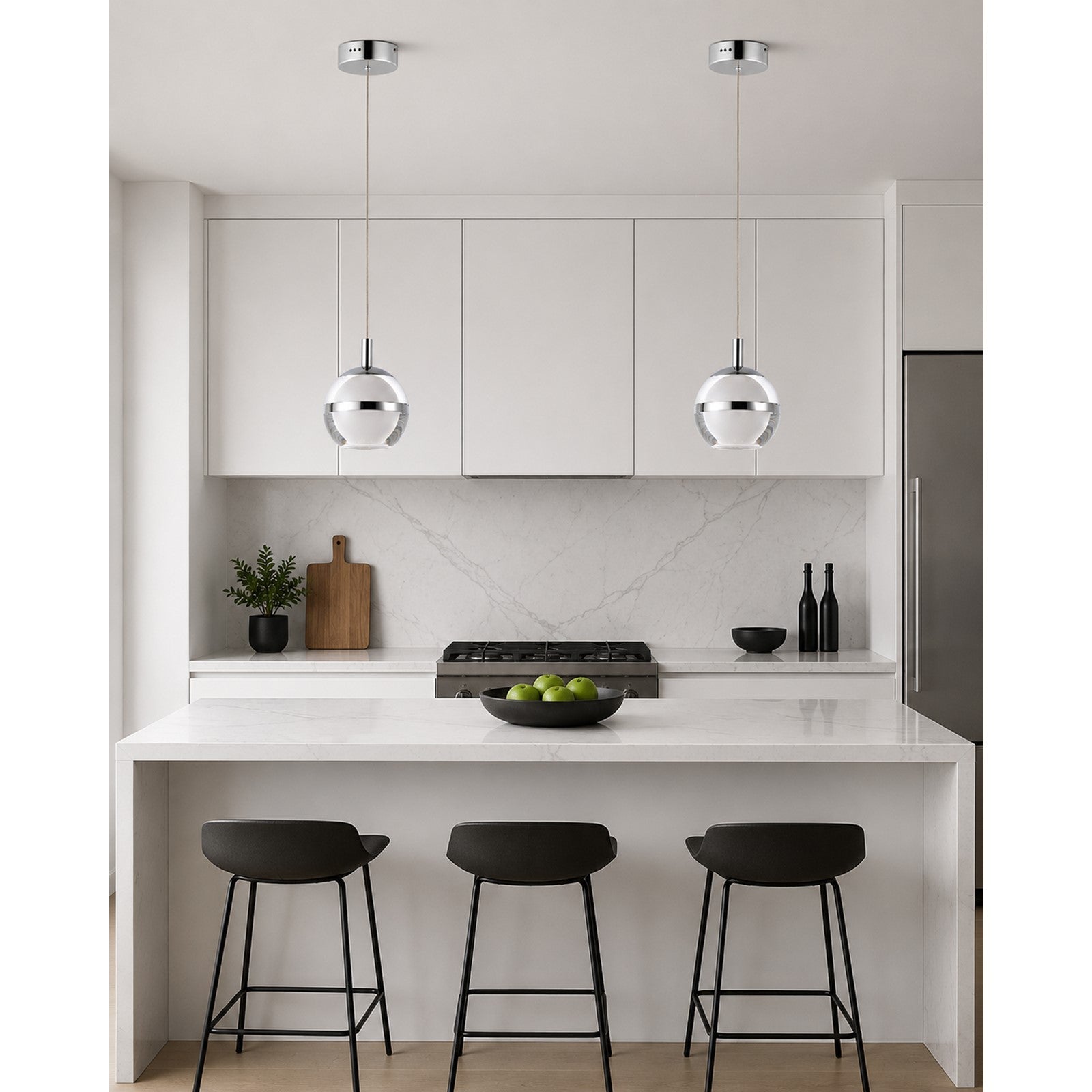 ET2 Lighting Swank 4.5in 1-Light Pendant | Modern Polished Chrome and Clear Acrylic | Kitchen Island & Dining Room | Model E24591-93PC