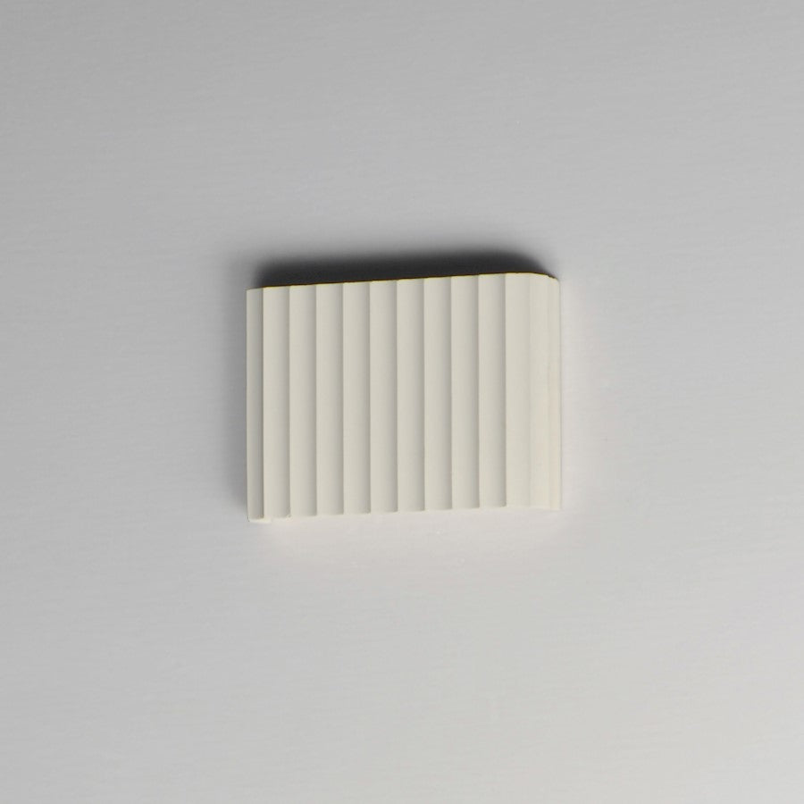 ET2 Lighting Delphi 1 Light 9" LED Wall Sconce, Chaulk White