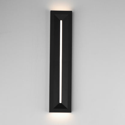 ET2 Lighting Fosso 1 Light 23.5" Outdoor Wall Mount, Black