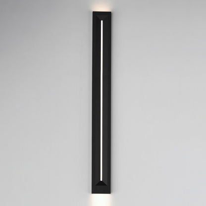 ET2 Lighting Fosso 1 Light 47" Outdoor Wall Mount, Black