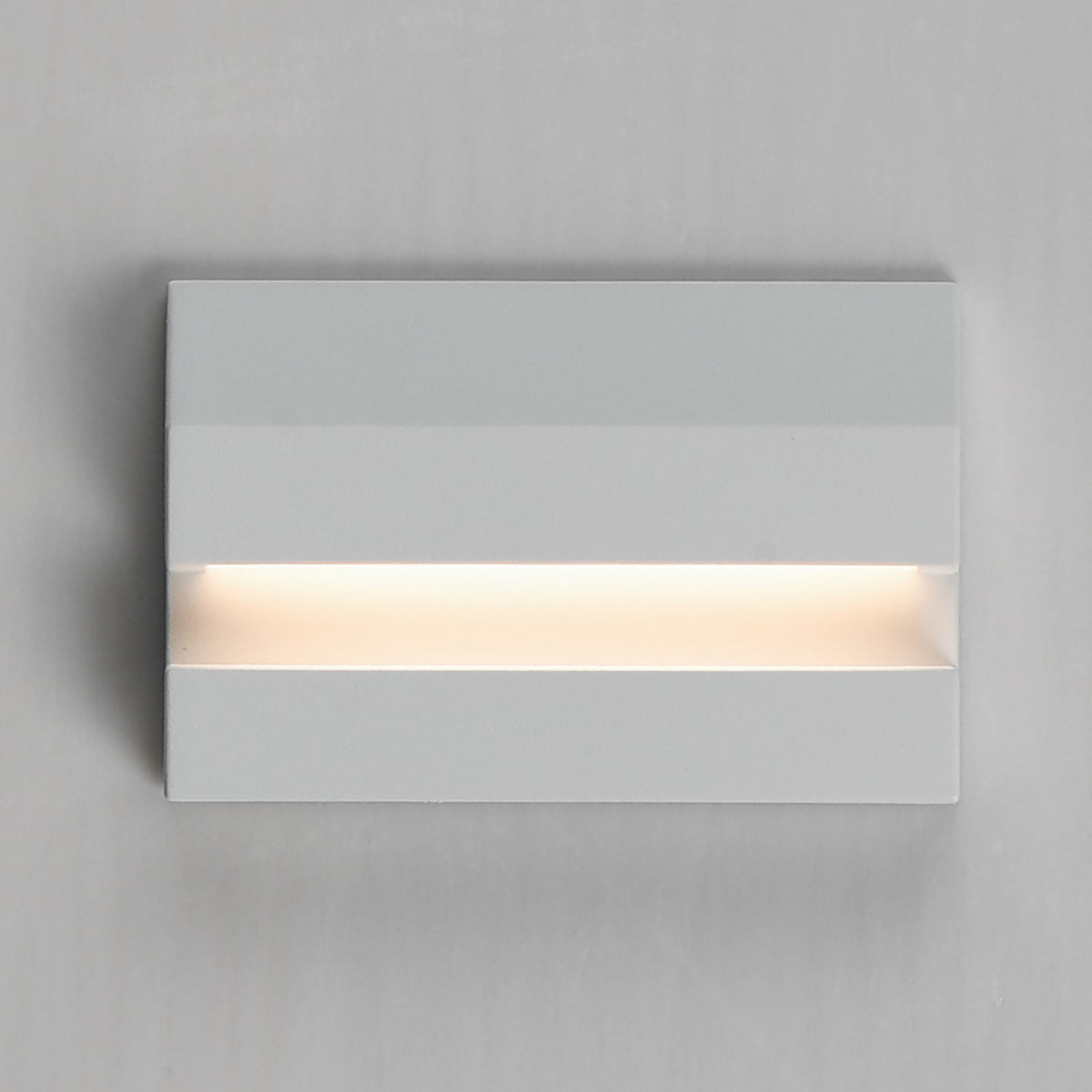 ET2 Brink 5in 1-Light Step Light | Modern White Aluminum | Outdoor Stairs & Pathway | 5 x 3.25 in | Model E41510-WT