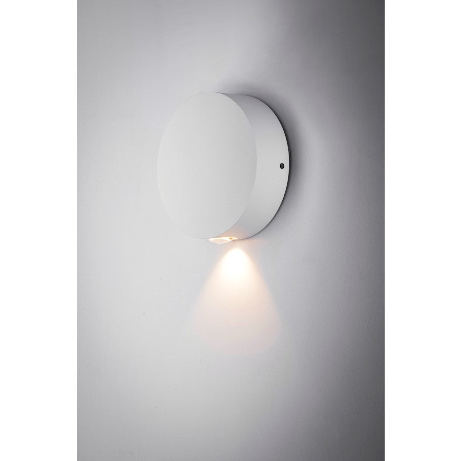 ET2 Alumilux 5in 1-Light Outdoor Wall Sconce | Architectural White Aluminum | Patio & Entryway | 4.75 x 5 in | Model E41540-WT